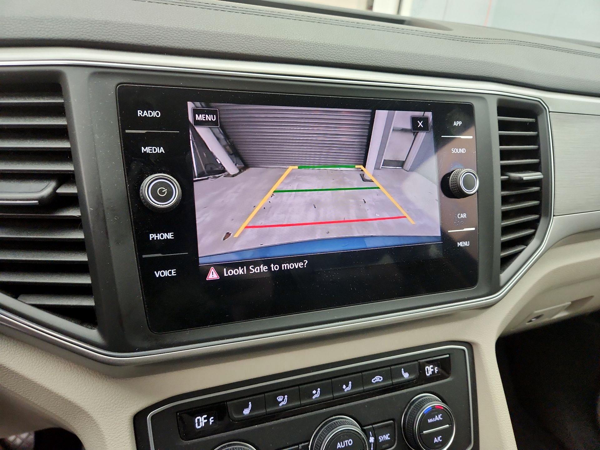 Thumbnail: 2019 Volkswagen Atlas - 14