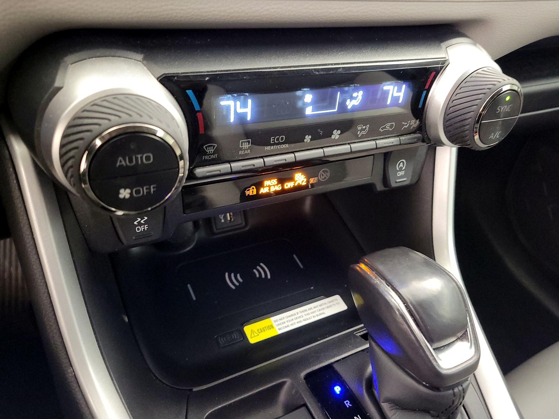 Thumbnail: 2023 Toyota RAV4 - 16