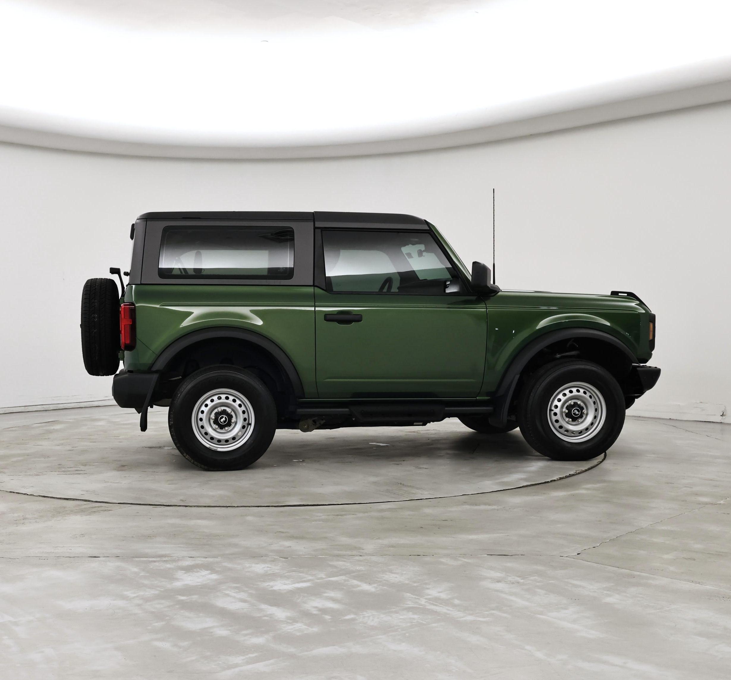 Thumbnail: 2023 Ford Bronco - 7