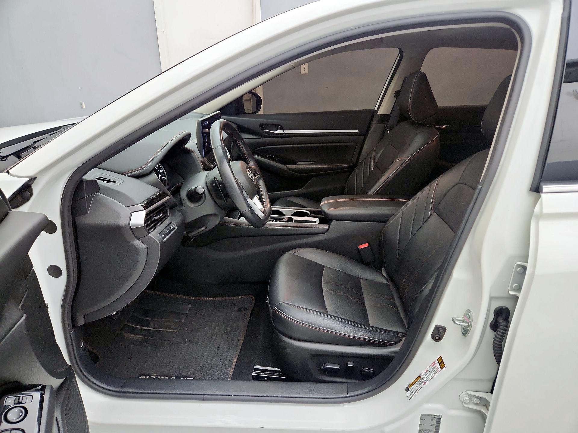 Thumbnail: 2024 Nissan Altima - 11