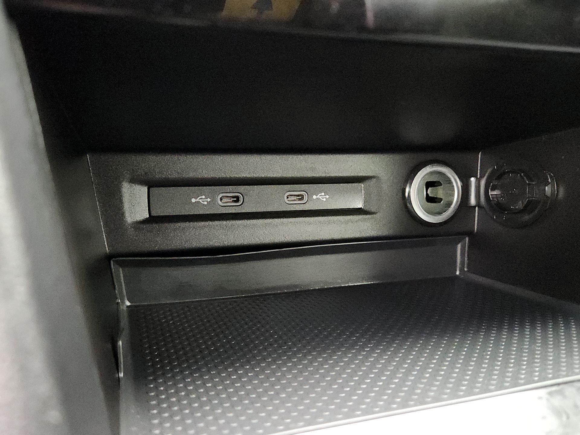 Thumbnail: 2024 Volkswagen Taos - 18