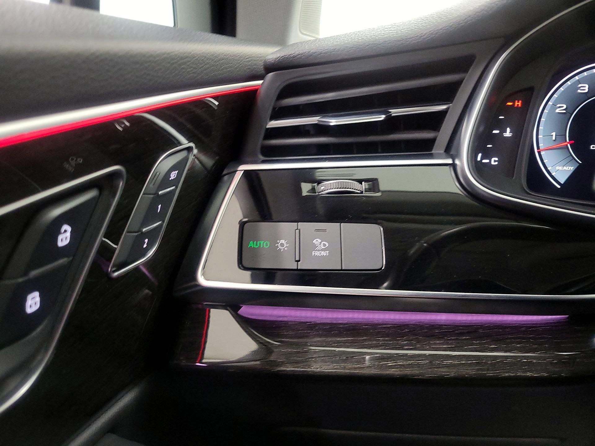 Thumbnail: 2022 Audi Q7 - 13