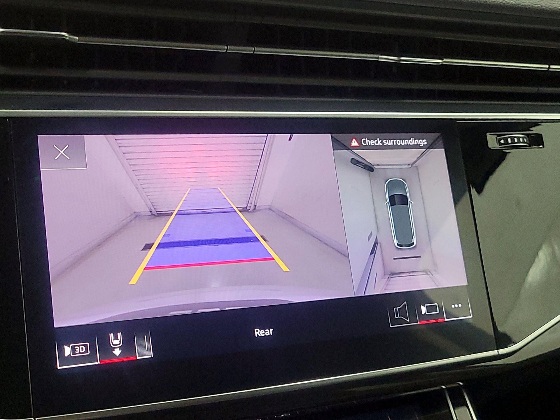 Thumbnail: 2022 Audi Q7 - 15