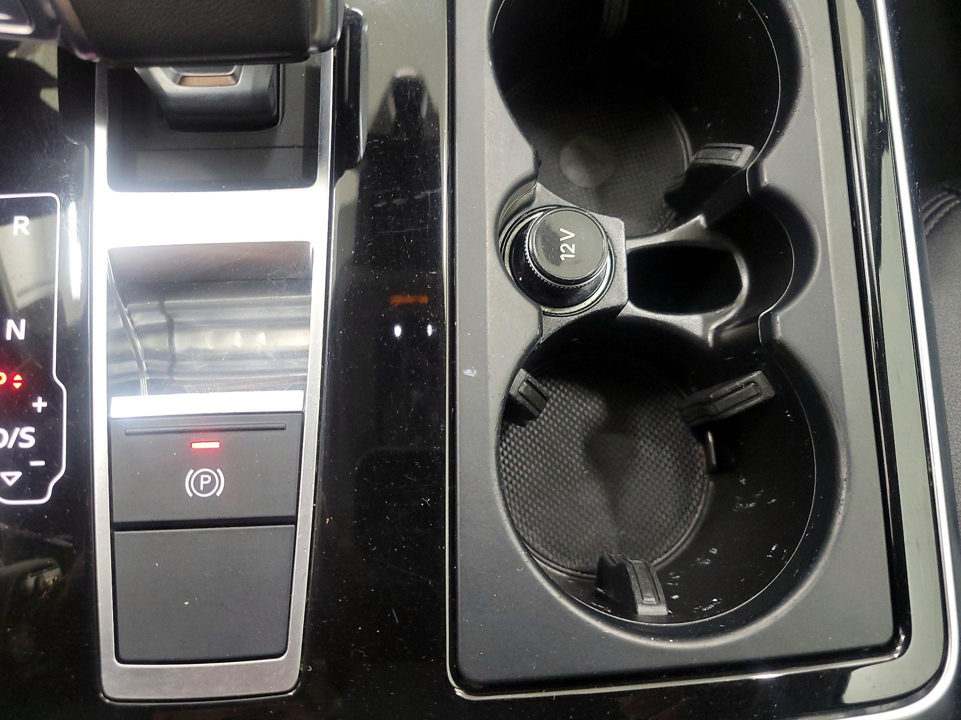 Thumbnail: 2022 Audi Q7 - 19