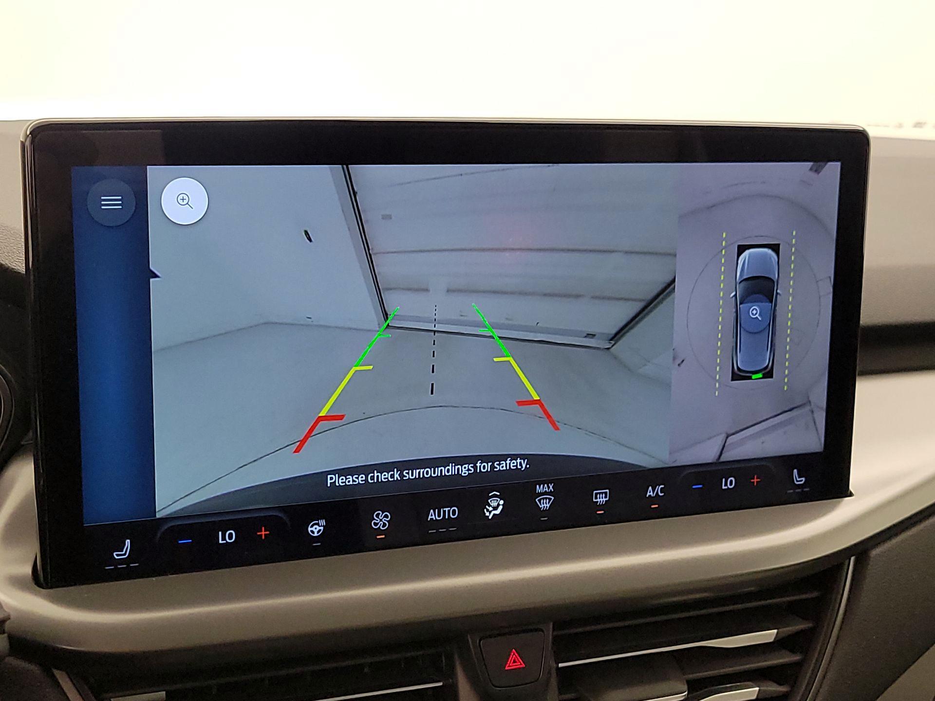 Thumbnail: 2023 Ford Escape - 15