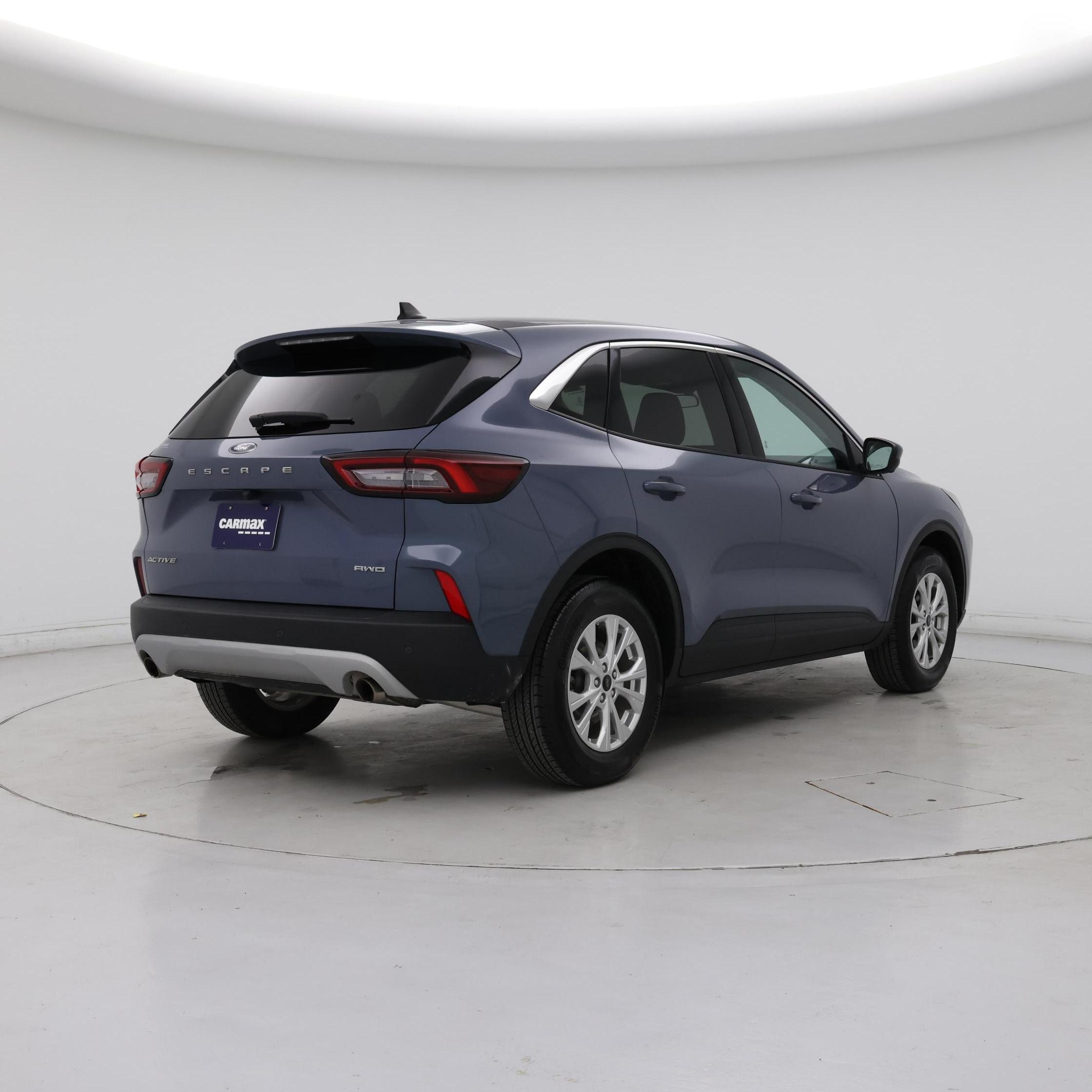 Thumbnail: 2023 Ford Escape - 8