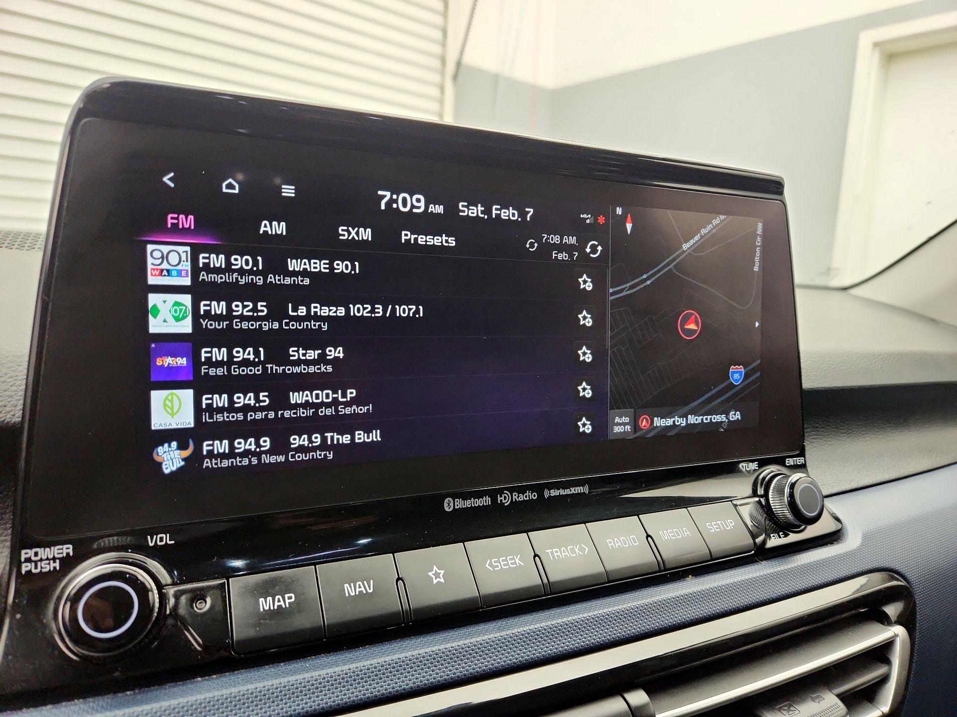 Thumbnail: 2023 Kia Seltos - 16