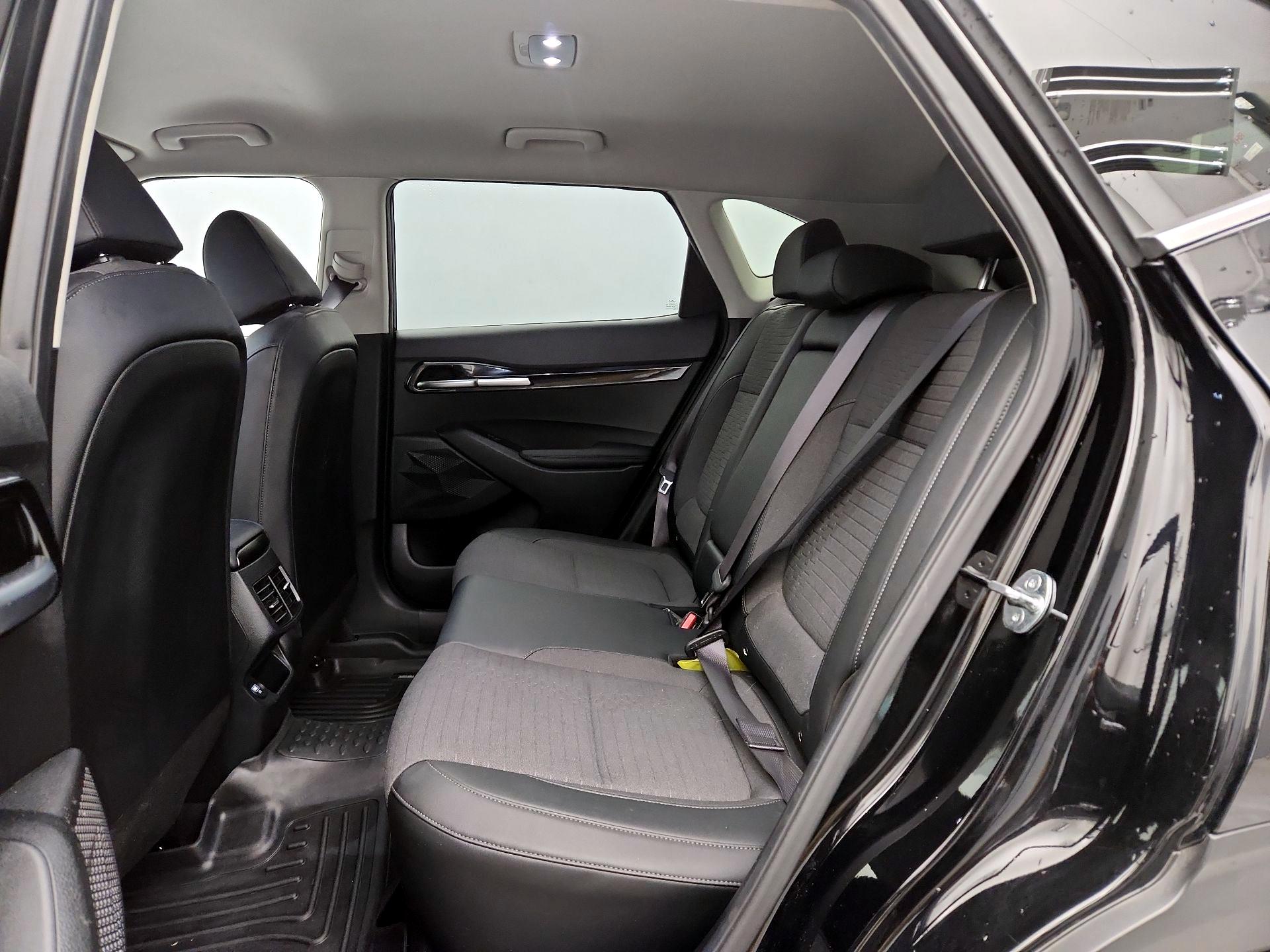 Thumbnail: 2023 Kia Seltos - 20