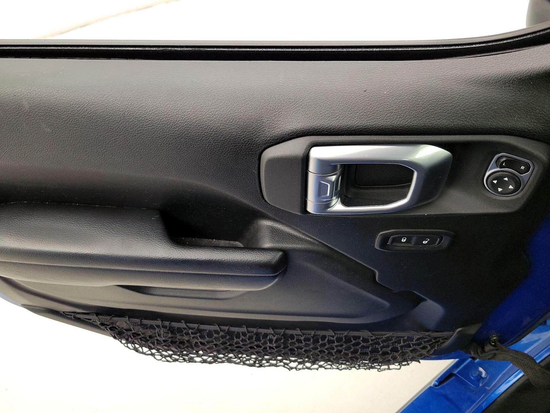 Thumbnail: 2021 Jeep Wrangler - 12