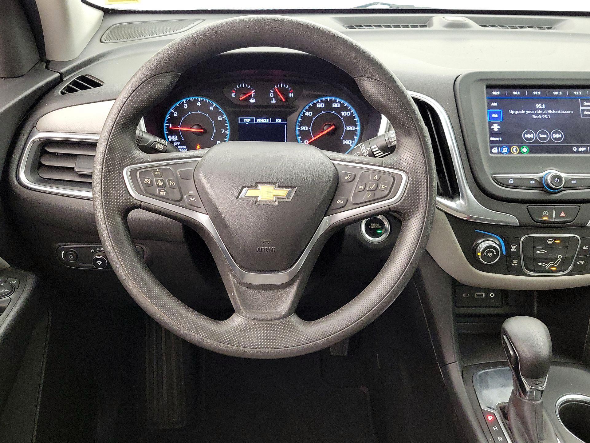 Thumbnail: 2022 Chevrolet Equinox - 10