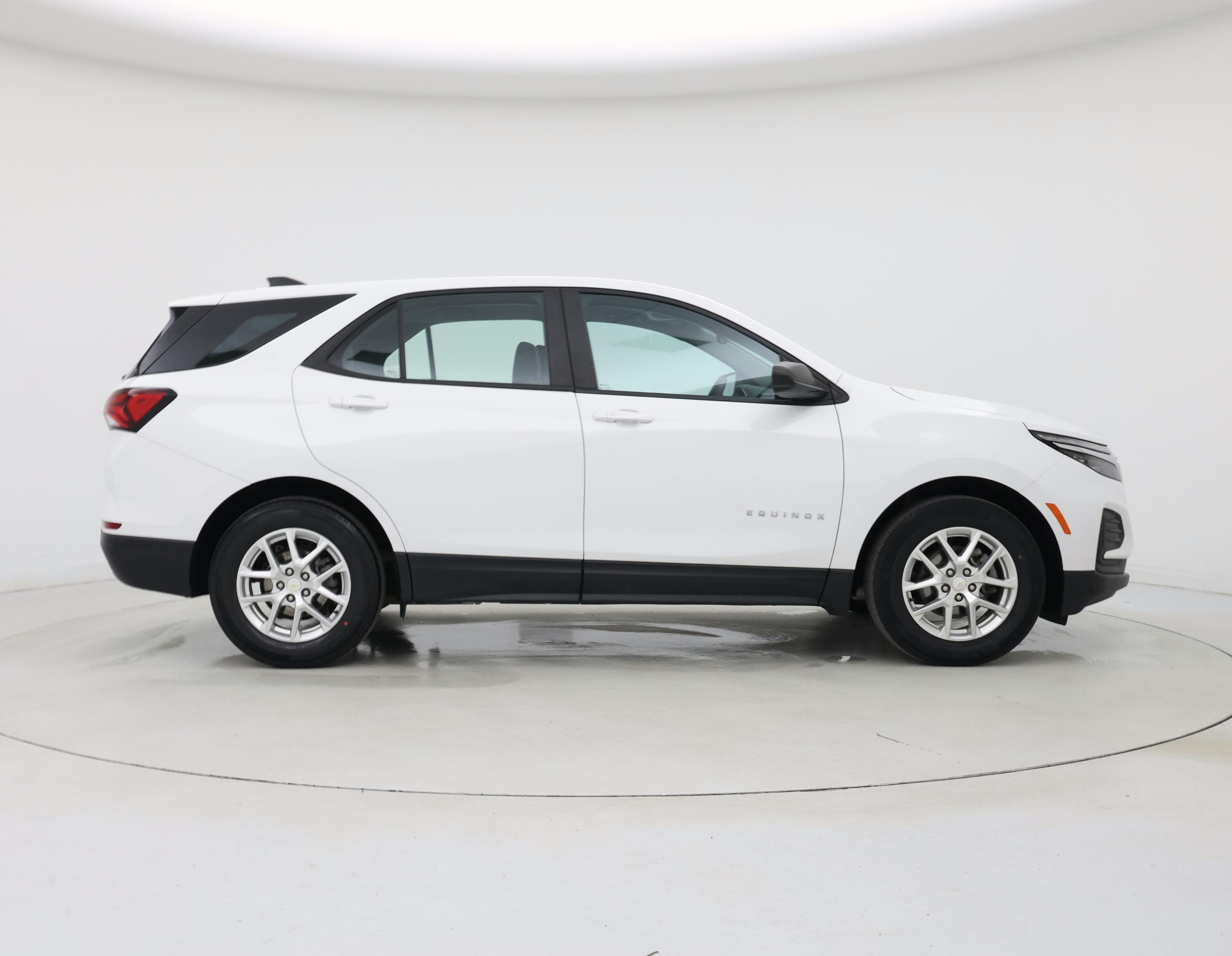 Thumbnail: 2022 Chevrolet Equinox - 7