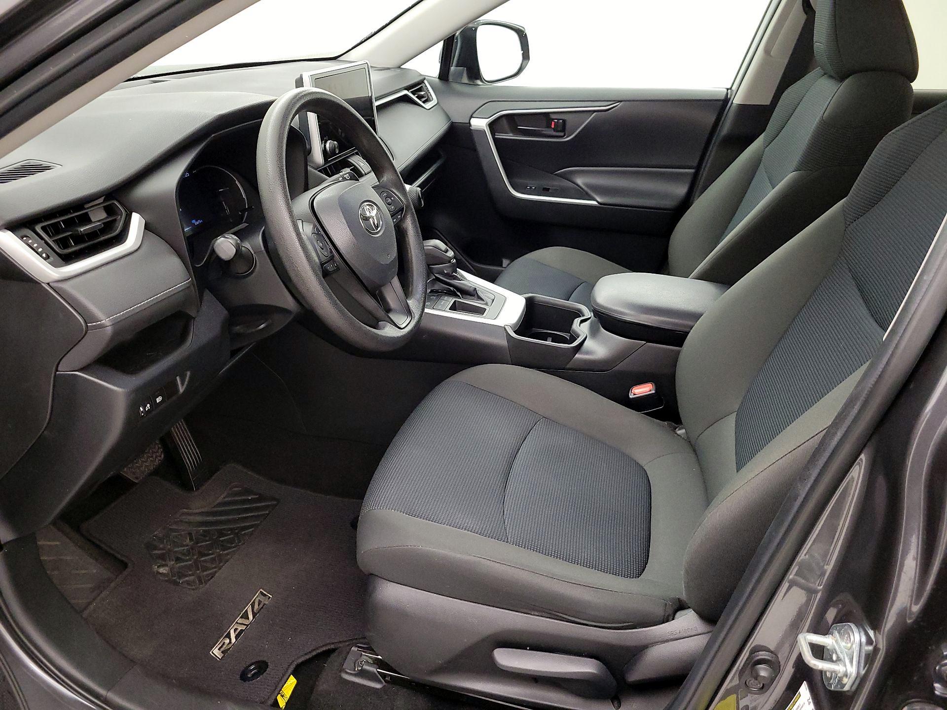 Thumbnail: 2023 Toyota RAV4 - 11