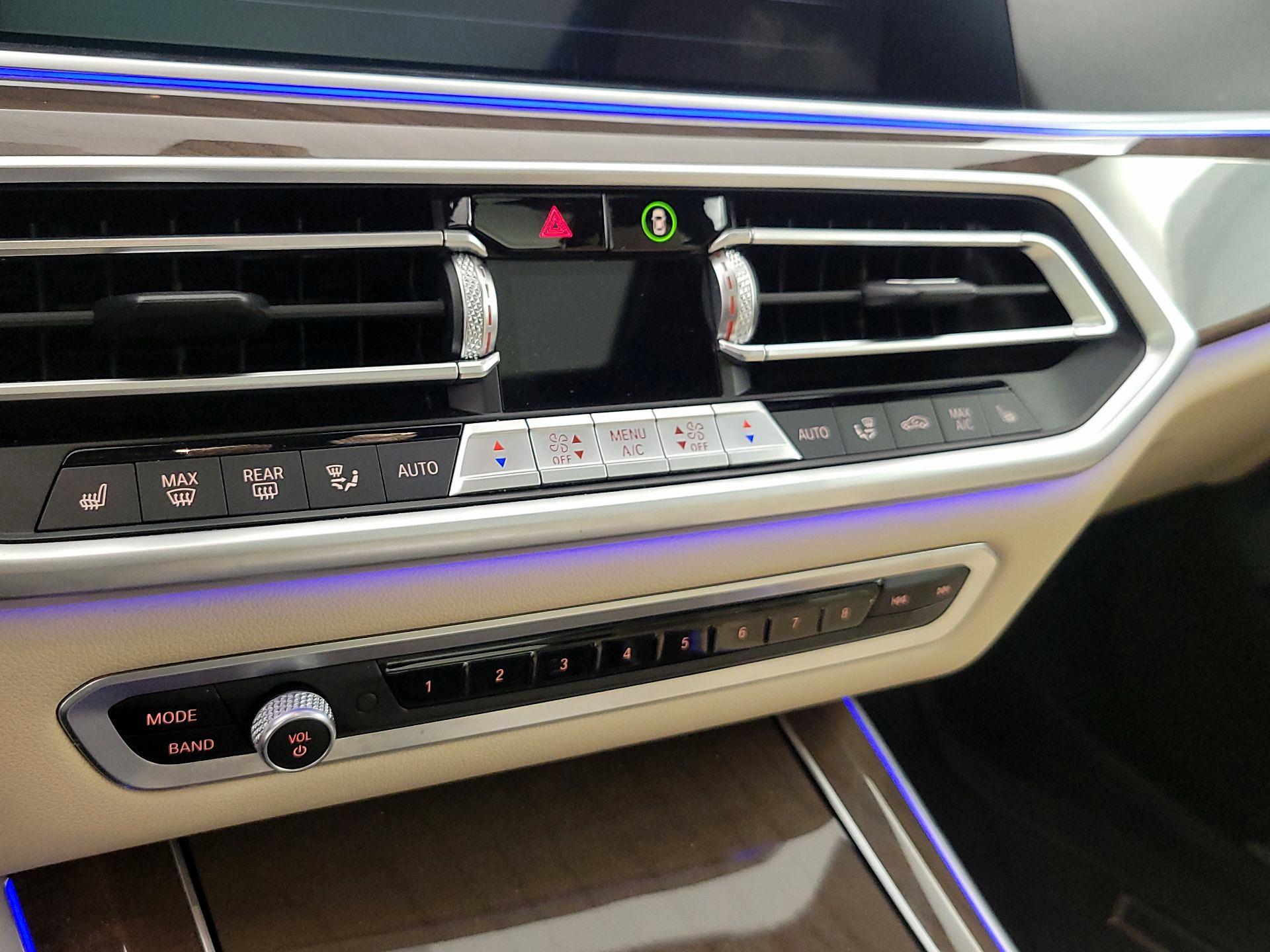 Thumbnail: 2021 BMW X5 - 17