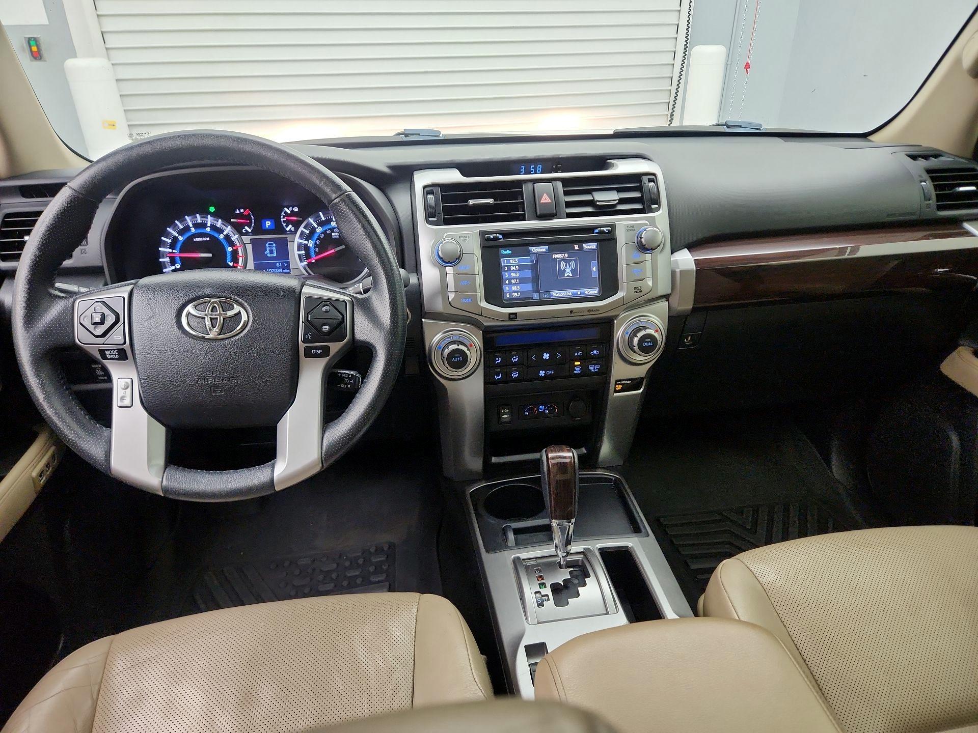 Thumbnail: 2015 Toyota 4Runner - 9