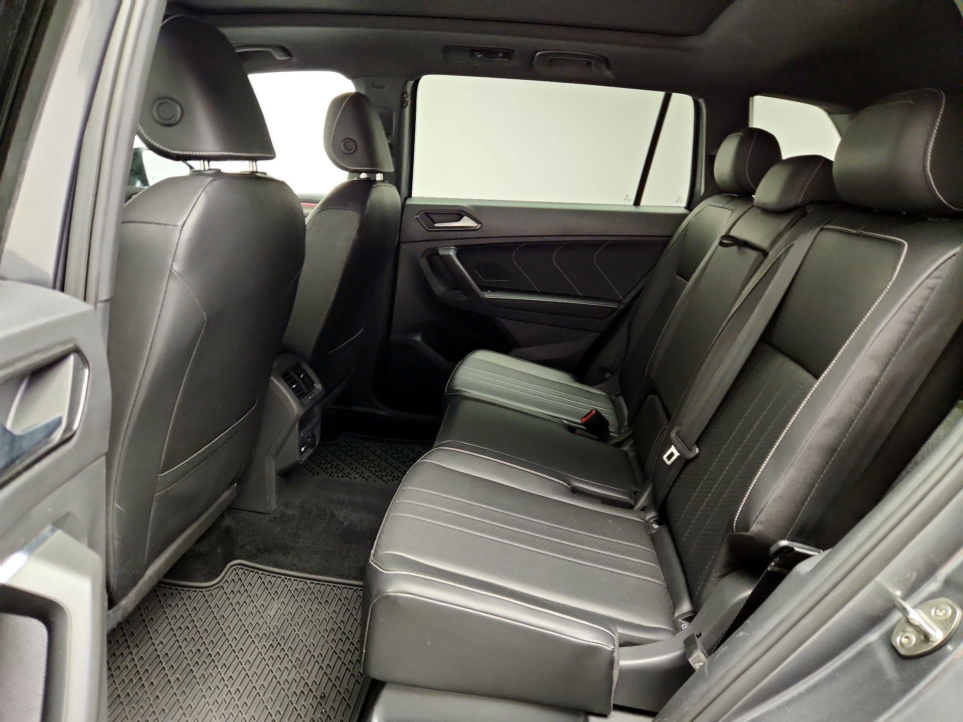 Thumbnail: 2022 Volkswagen Tiguan - 20