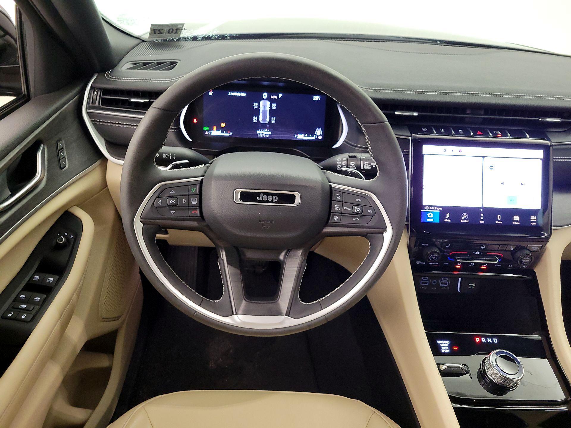 Thumbnail: 2023 Jeep Grand Cherokee - 10