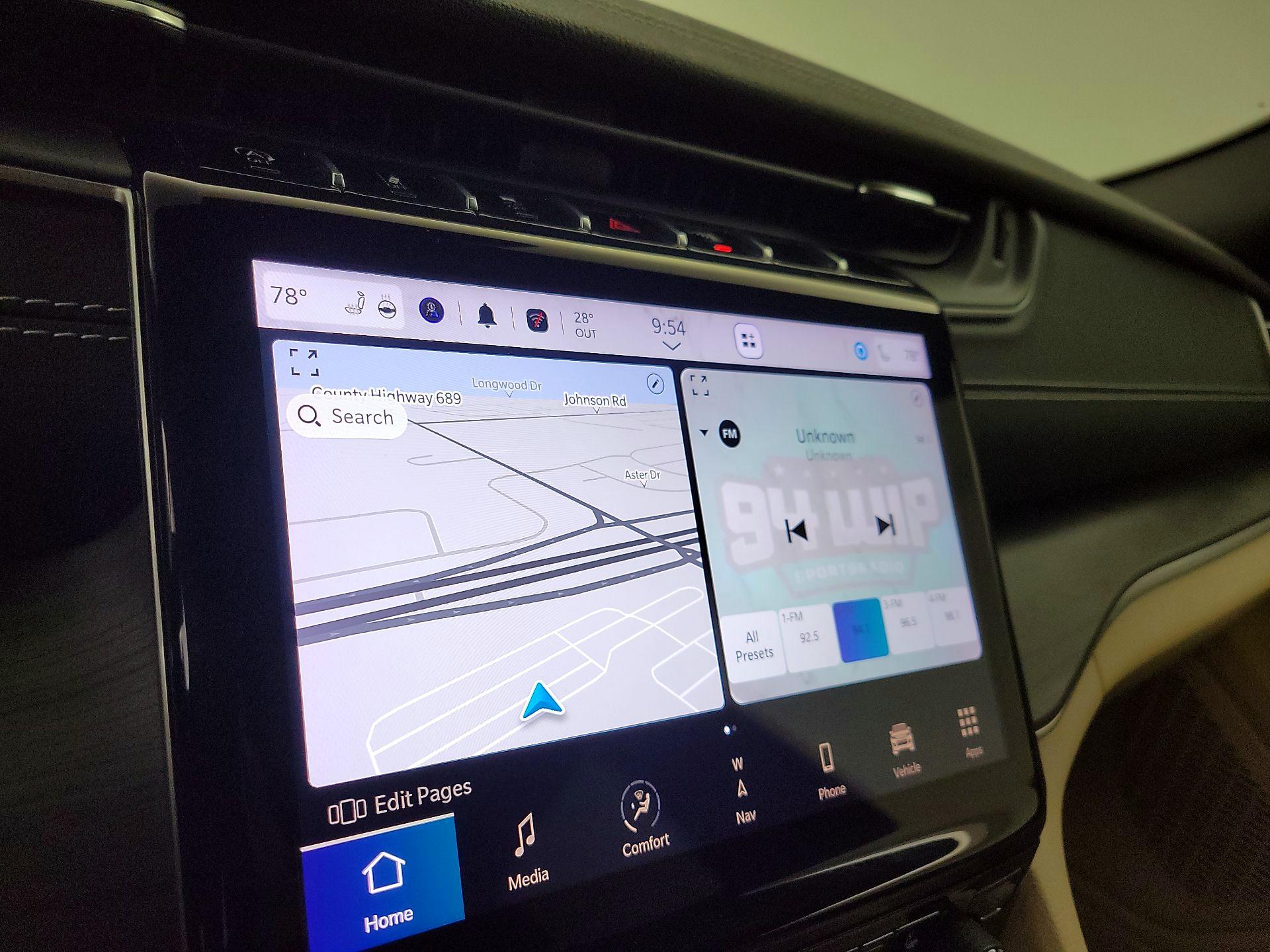 Thumbnail: 2023 Jeep Grand Cherokee - 14