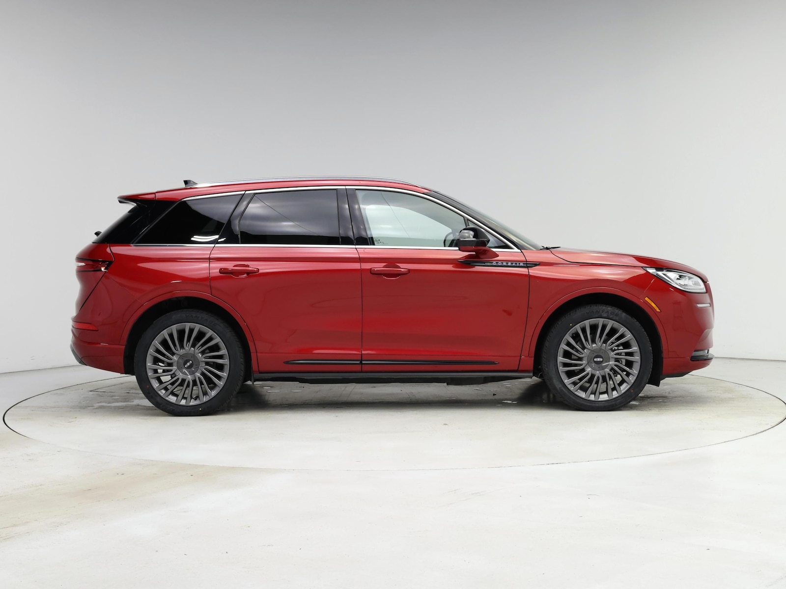 2022 Lincoln Corsair Grand Touring - Photo 8