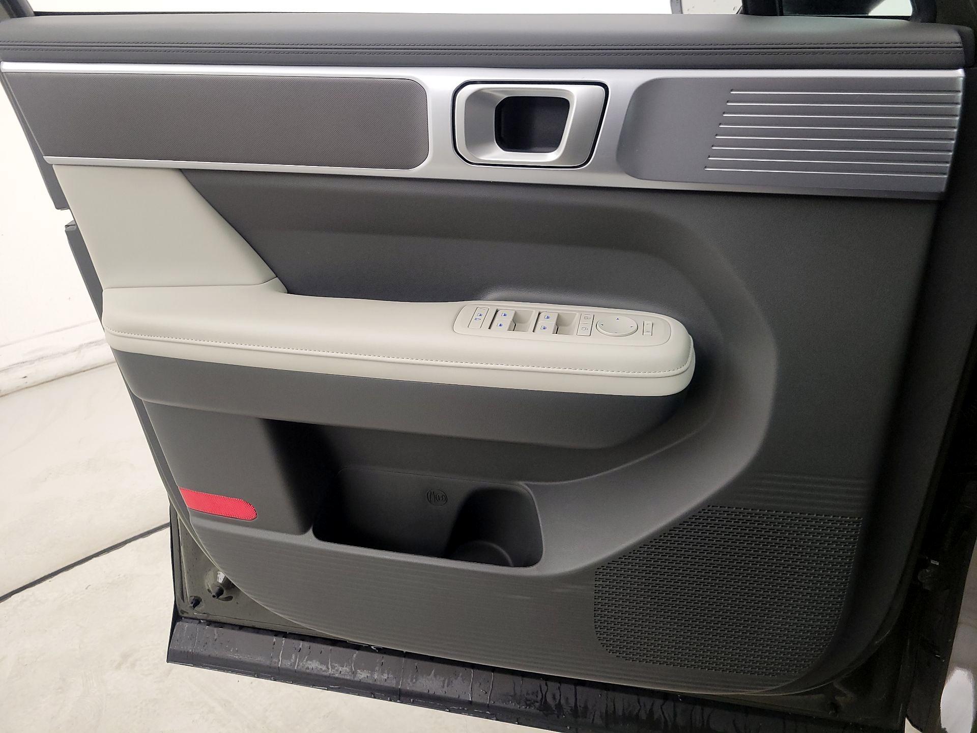 Thumbnail: 2025 Hyundai Santa Fe - 12