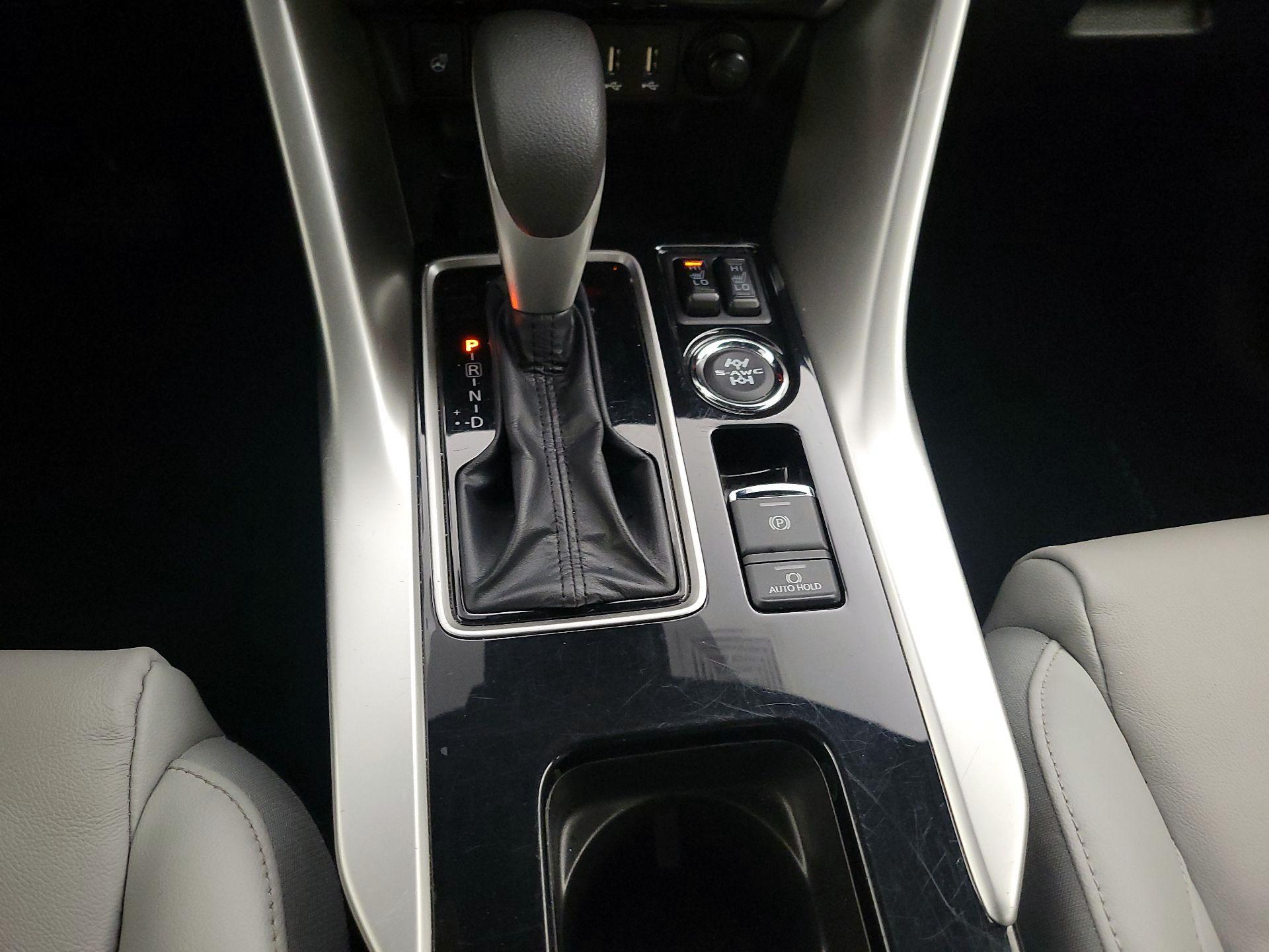 Thumbnail: 2024 Mitsubishi Eclipse Cross - 17