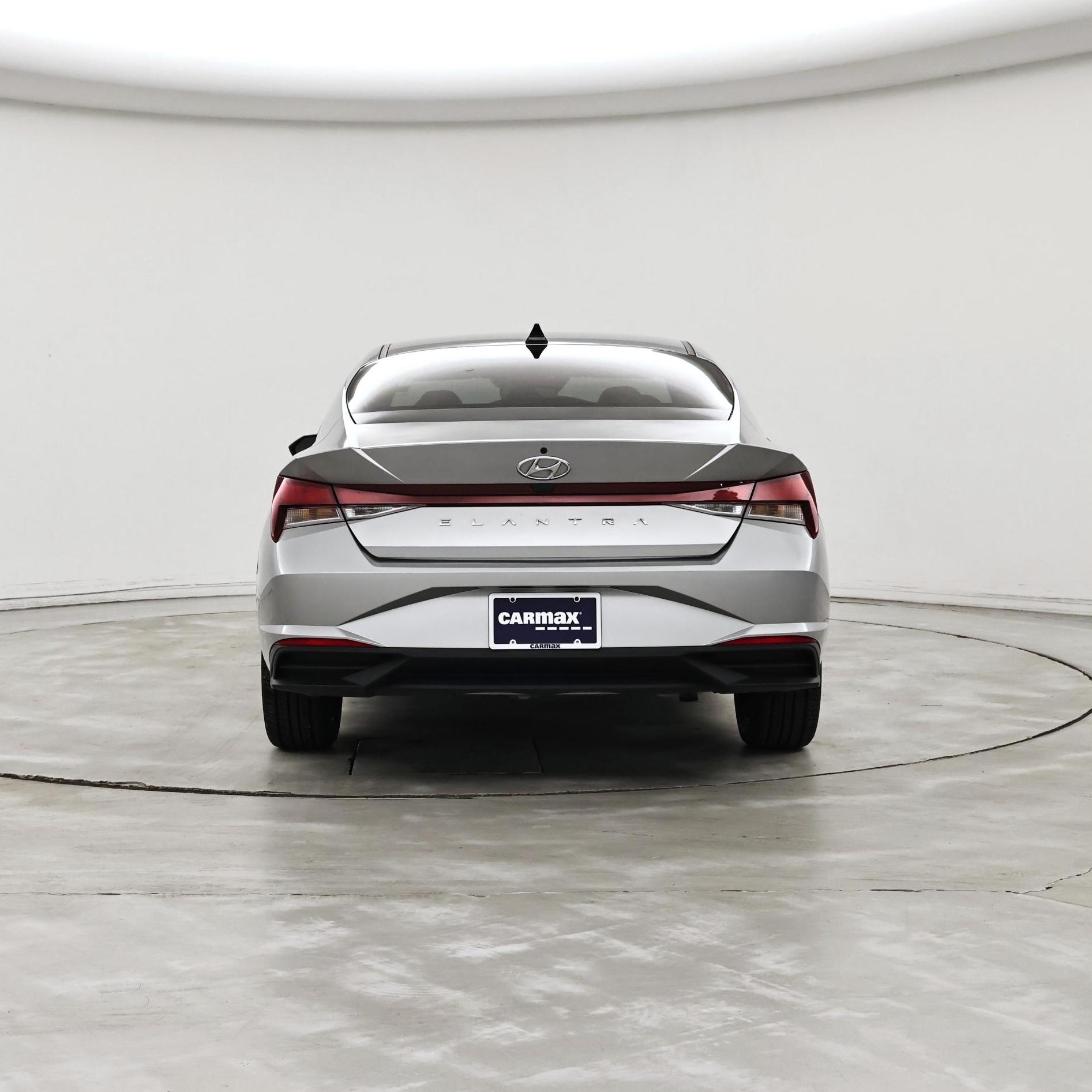 Thumbnail: 2023 Hyundai Elantra - 6