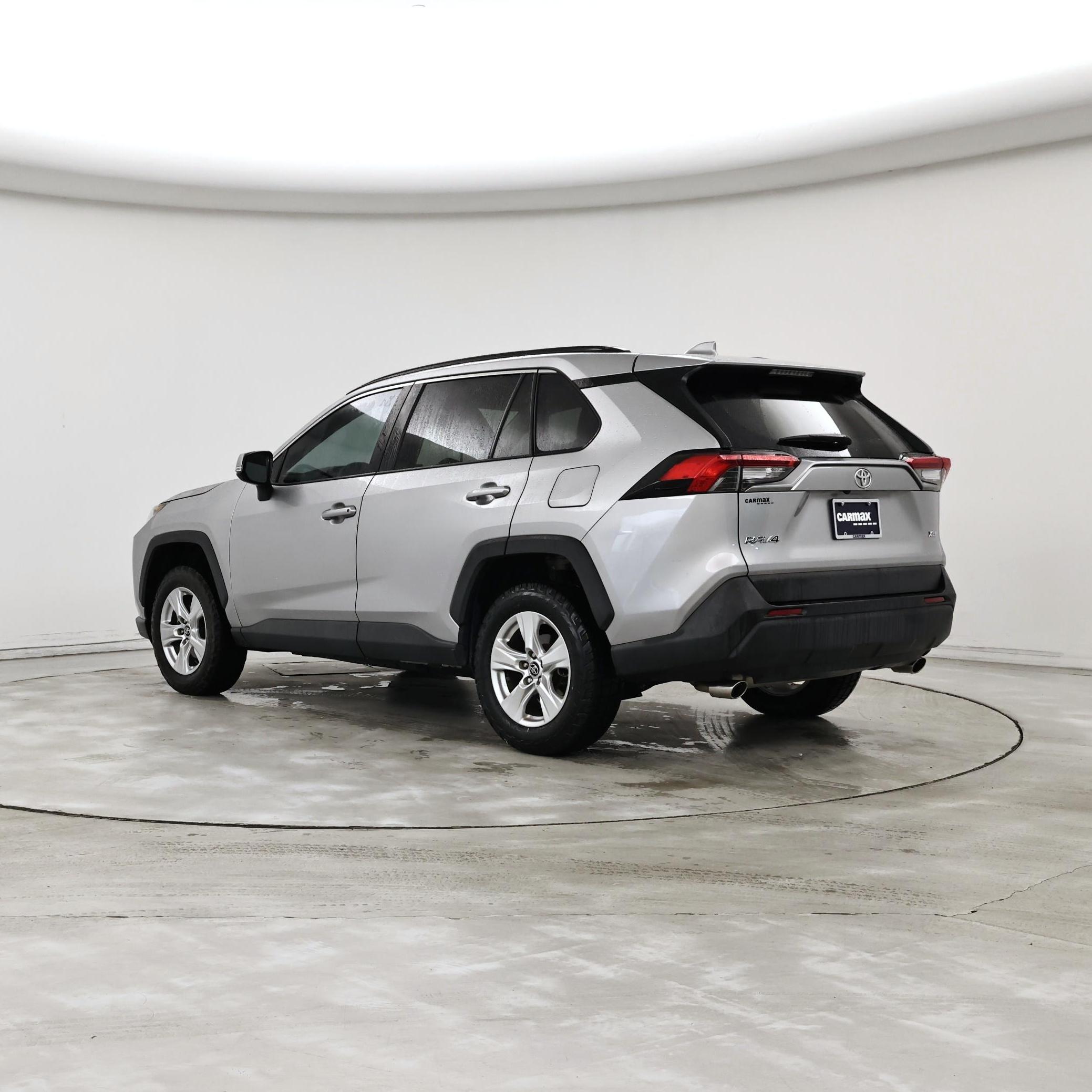 Thumbnail: 2020 Toyota RAV4 - 2
