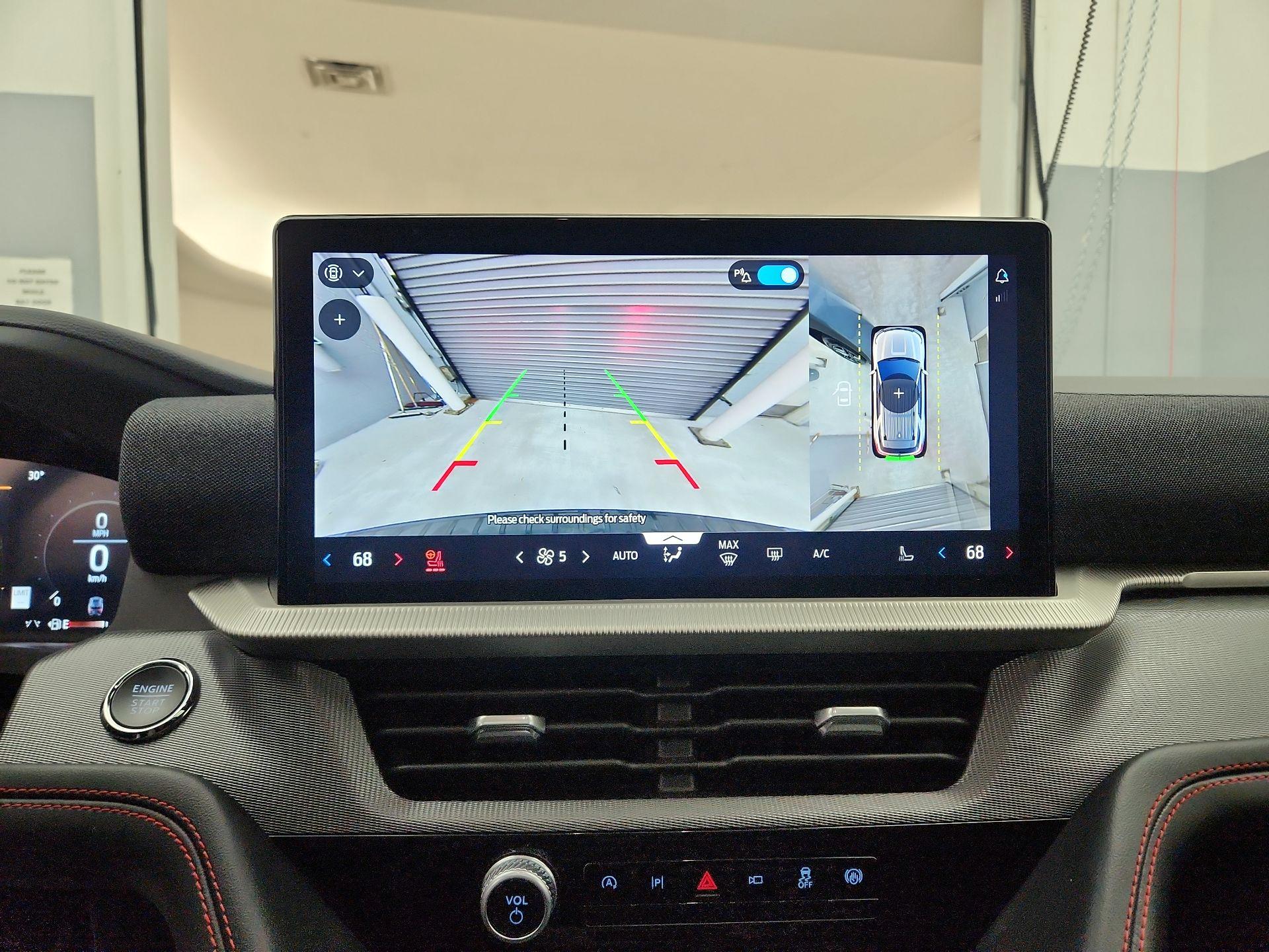 Thumbnail: 2025 Ford Explorer - 15