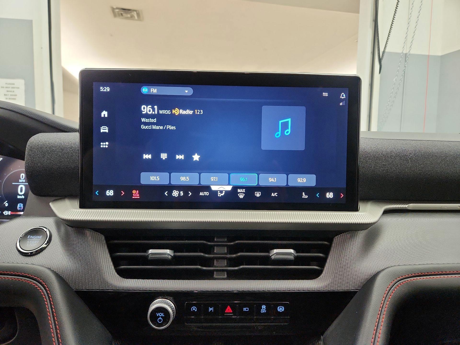 Thumbnail: 2025 Ford Explorer - 16