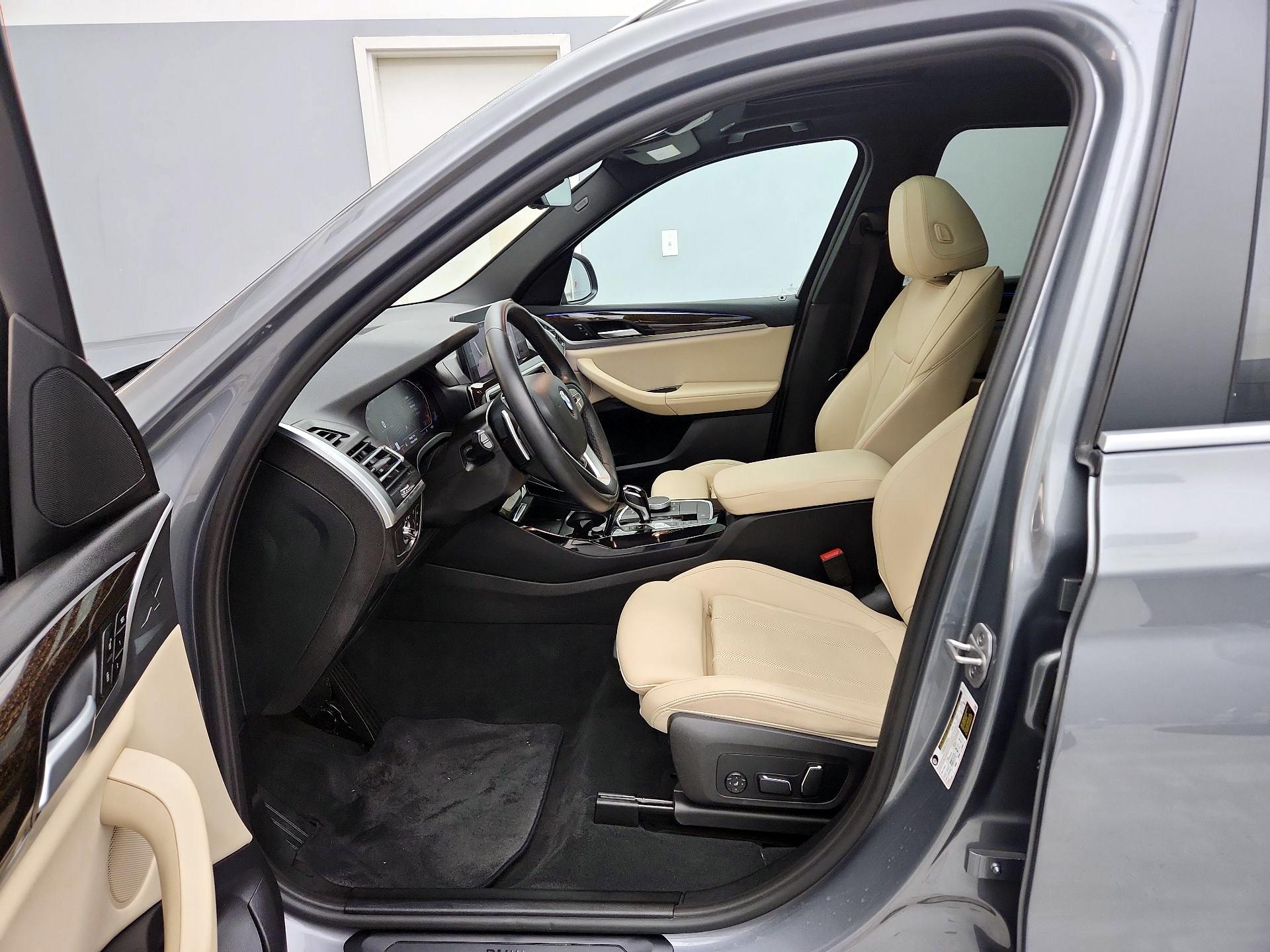 Thumbnail: 2024 BMW X3 - 11