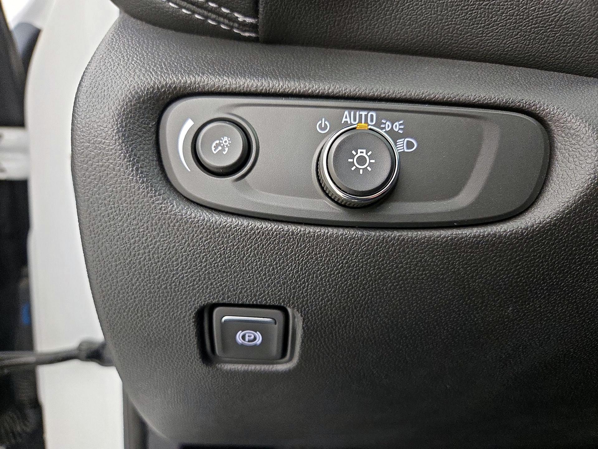 Thumbnail: 2024 Chevrolet Blazer - 13