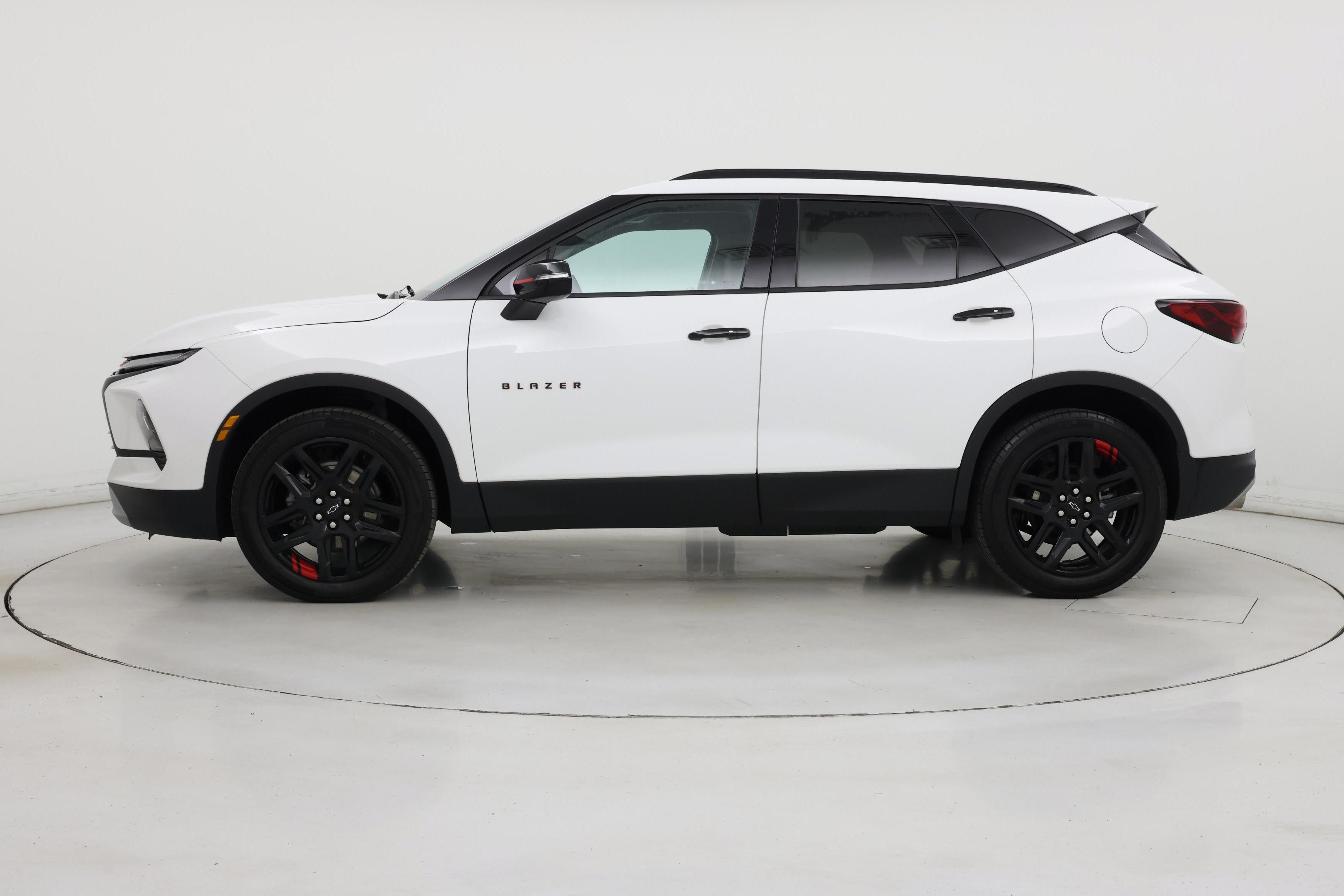 Thumbnail: 2024 Chevrolet Blazer - 3