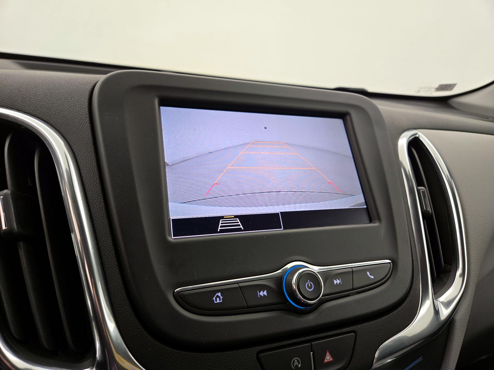 Thumbnail: 2022 Chevrolet Equinox - 14