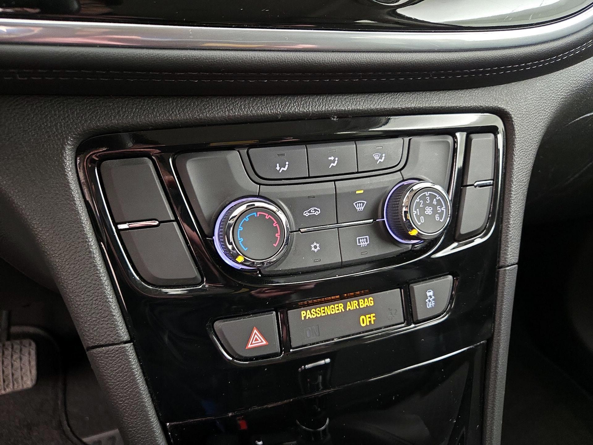 Thumbnail: 2022 Buick Encore - 16