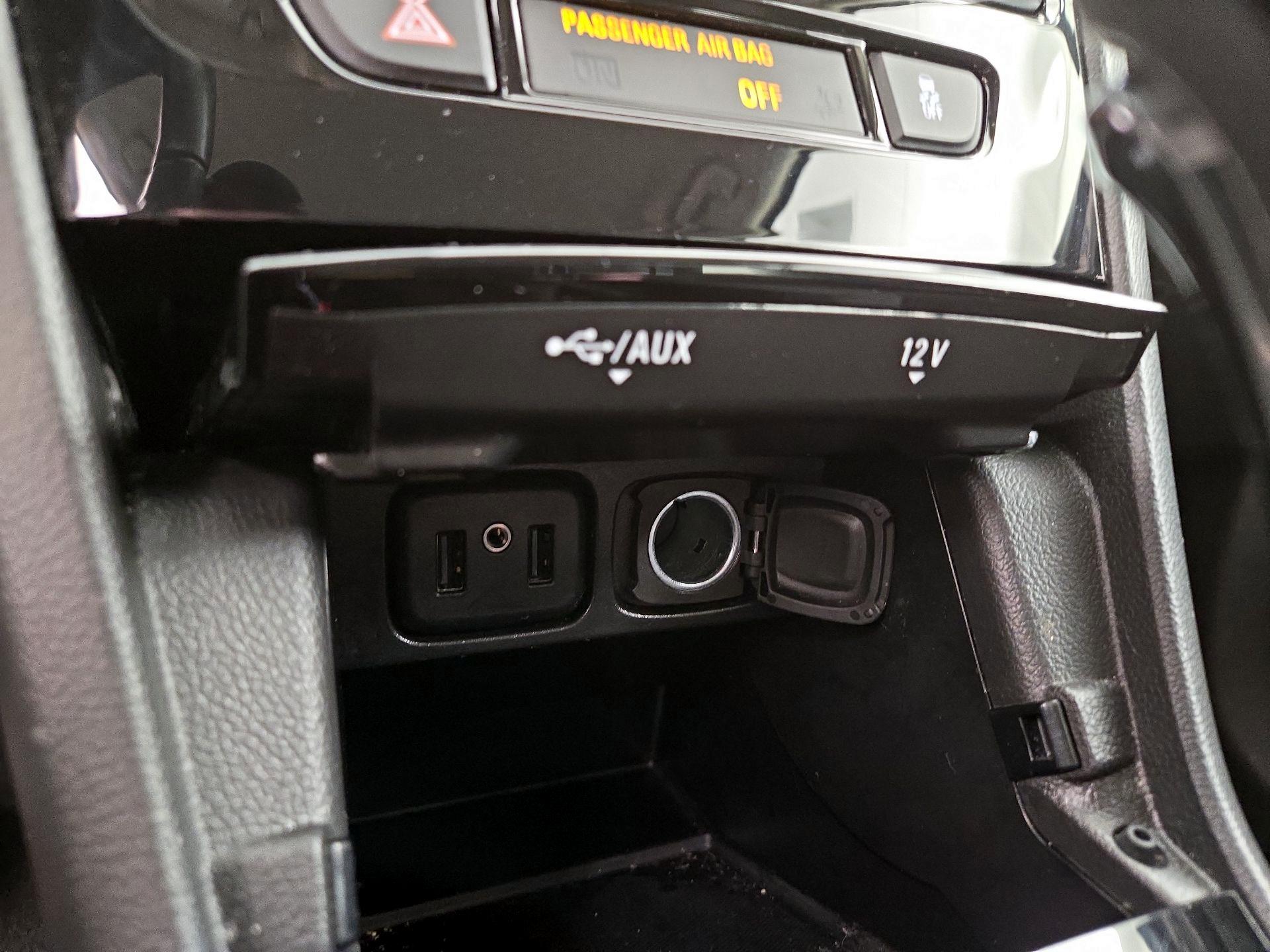 Thumbnail: 2022 Buick Encore - 18