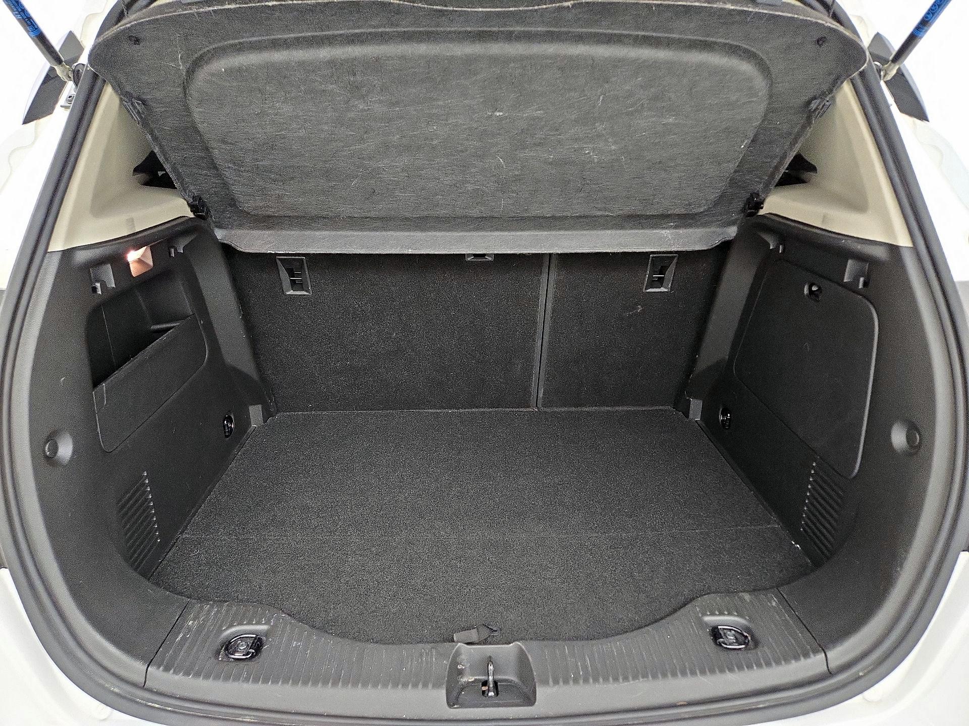 Thumbnail: 2022 Buick Encore - 20