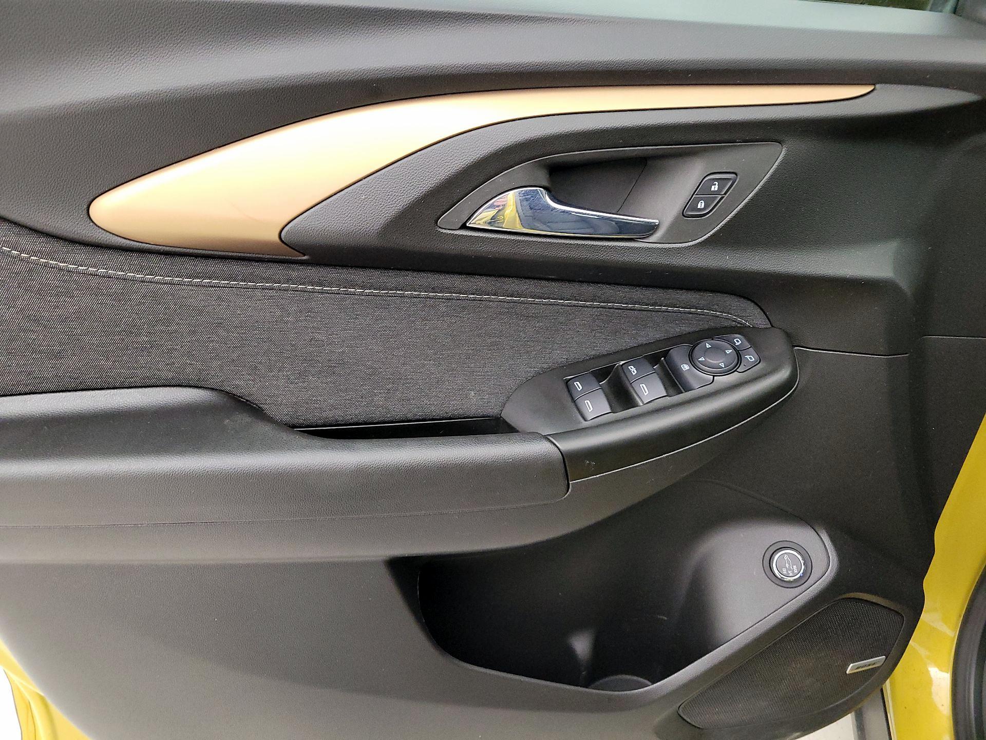 Thumbnail: 2023 Chevrolet TrailBlazer - 12