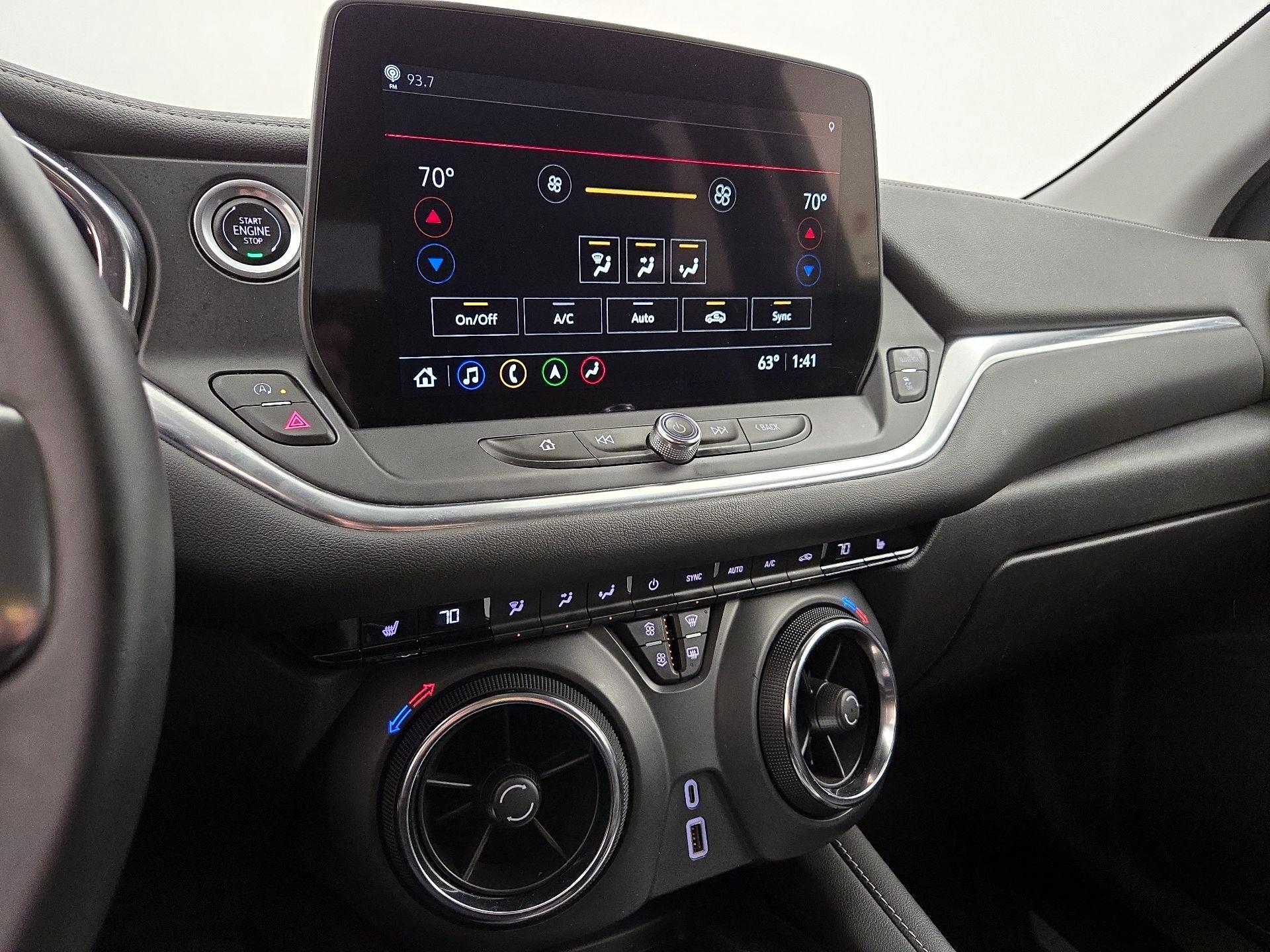 Thumbnail: 2024 Chevrolet Blazer - 17