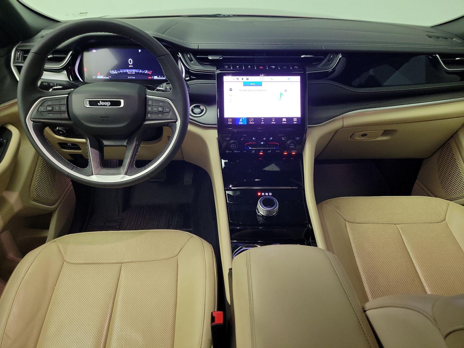 Thumbnail: 2023 Jeep Grand Cherokee - 9