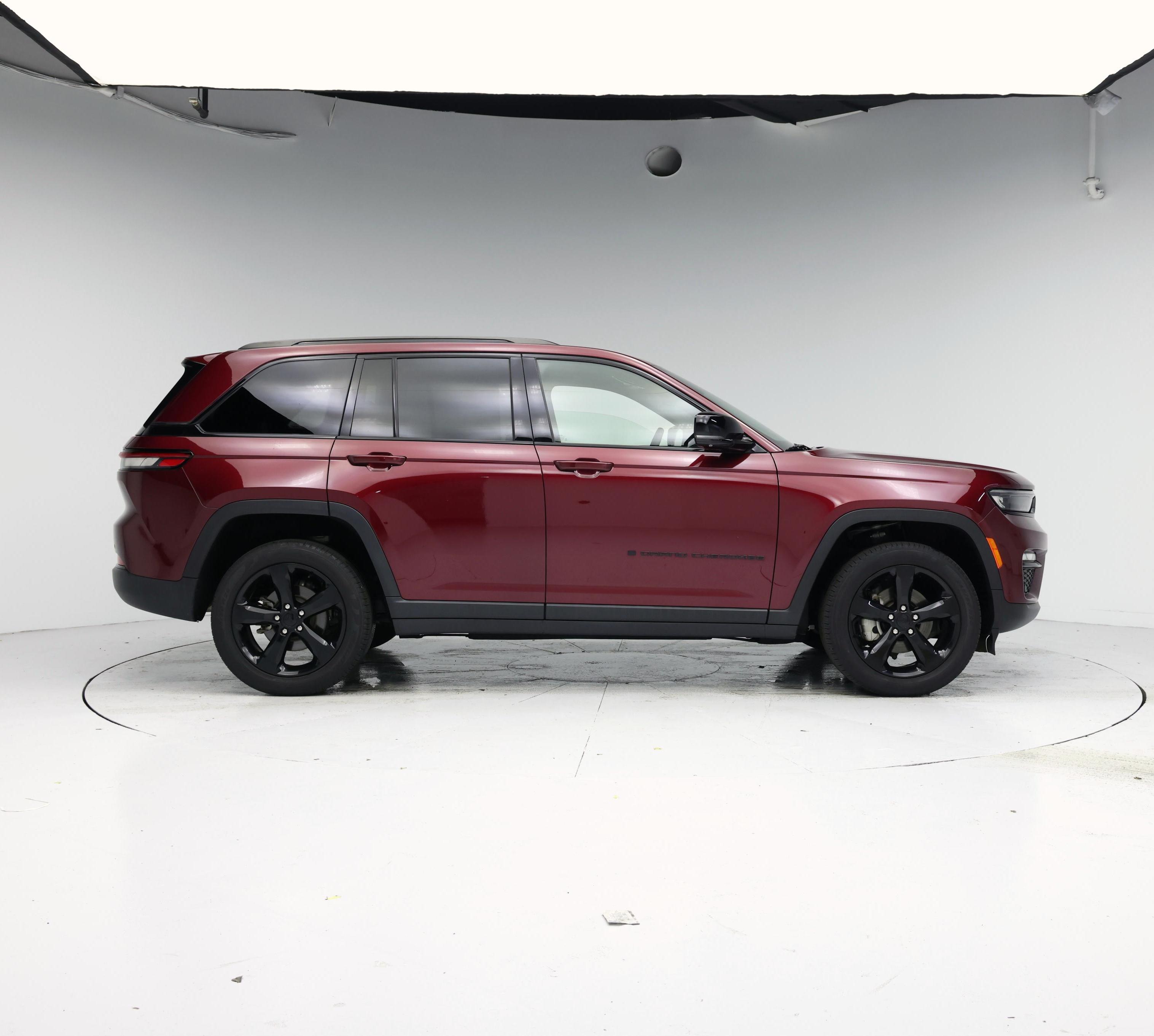 Thumbnail: 2023 Jeep Grand Cherokee - 7