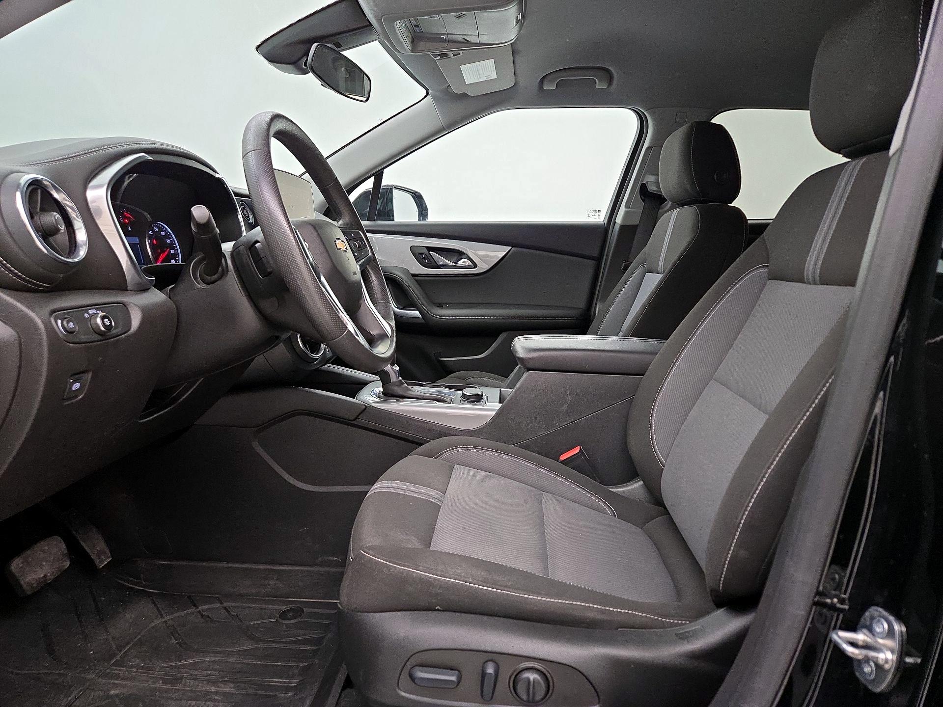 Thumbnail: 2023 Chevrolet Blazer - 11