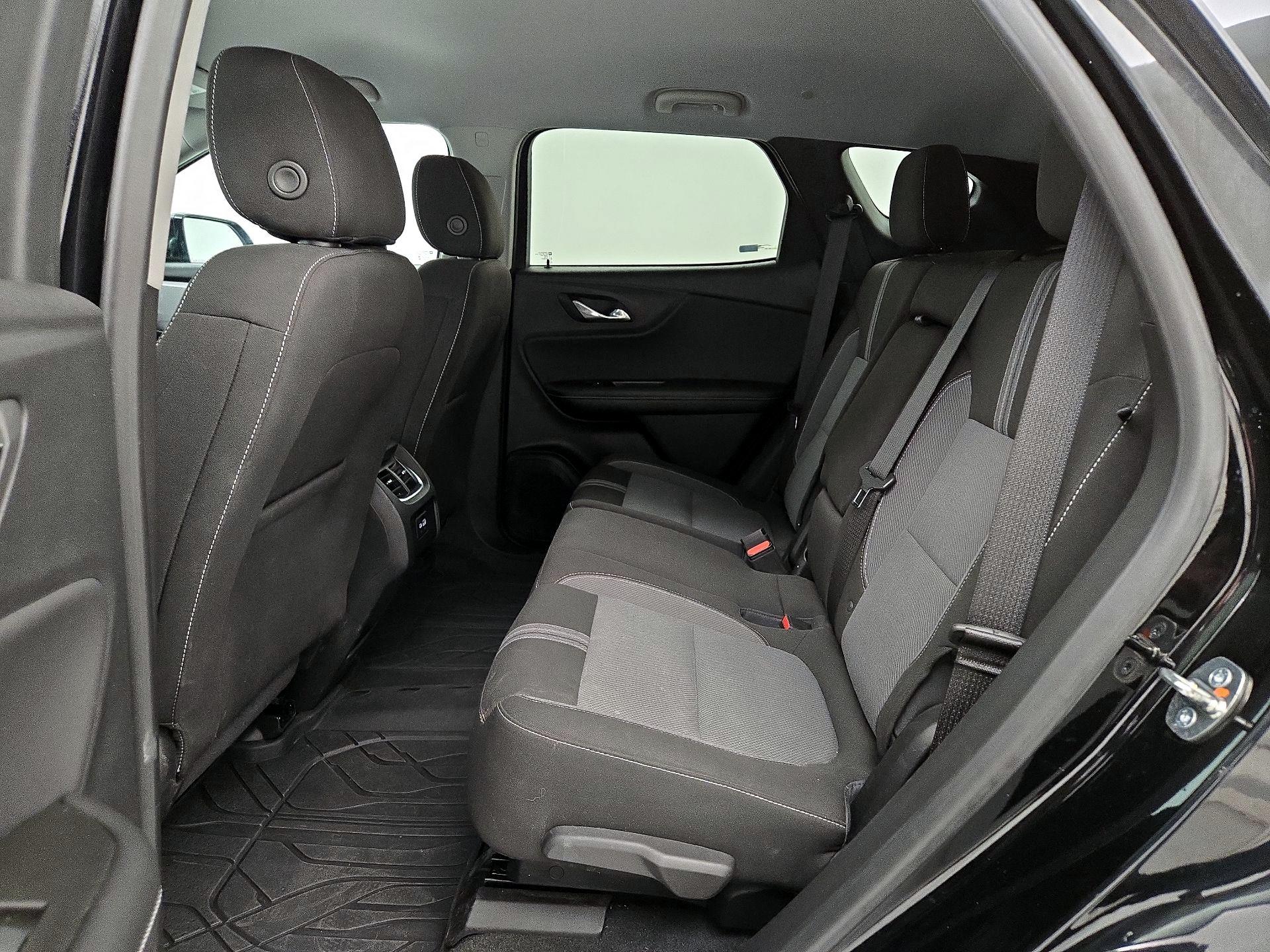 Thumbnail: 2023 Chevrolet Blazer - 19