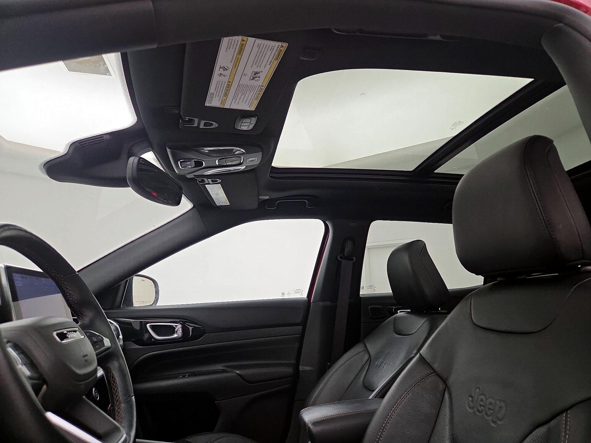 Thumbnail: 2022 Jeep Compass - 20