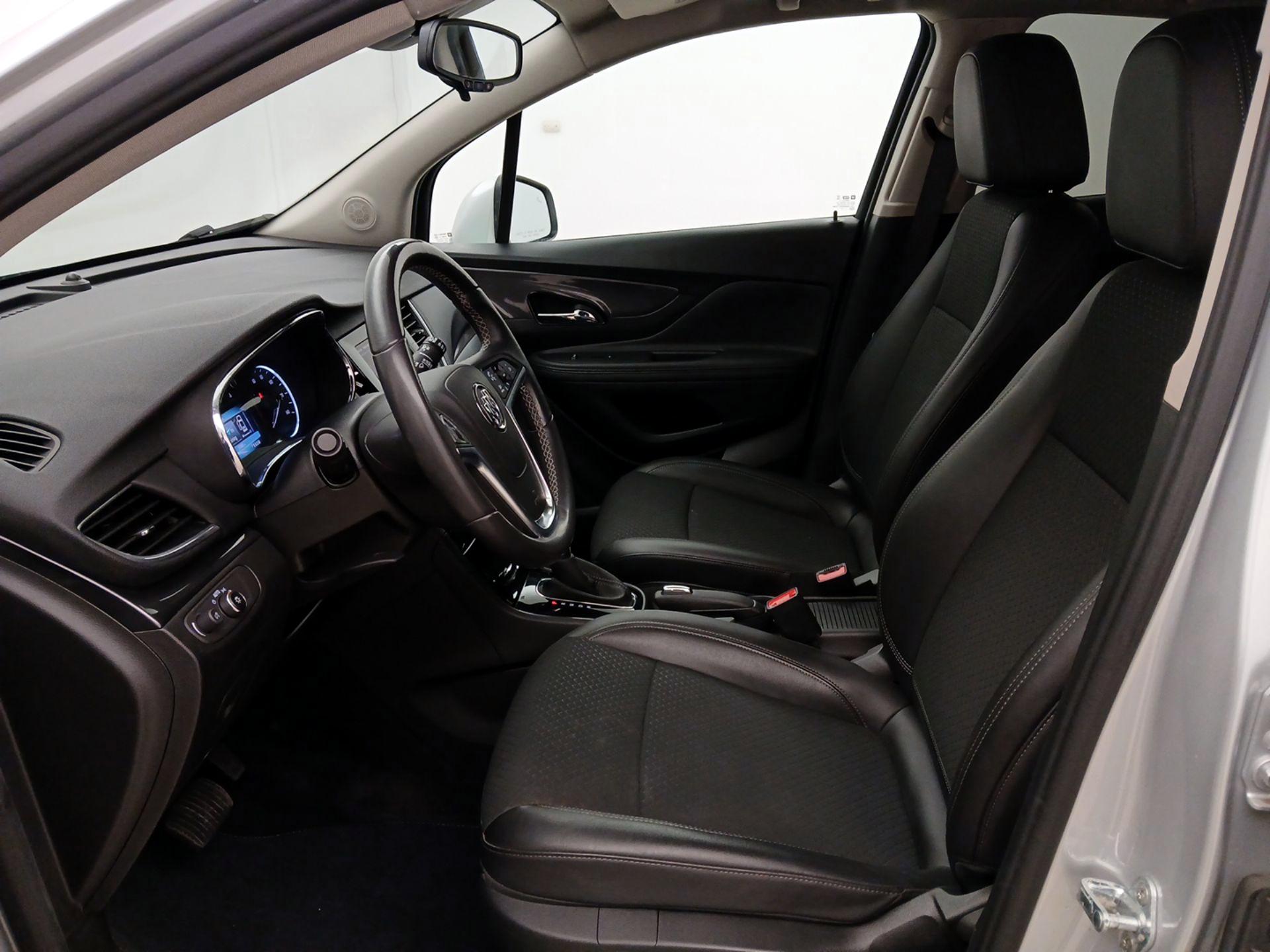 Thumbnail: 2022 Buick Encore - 11