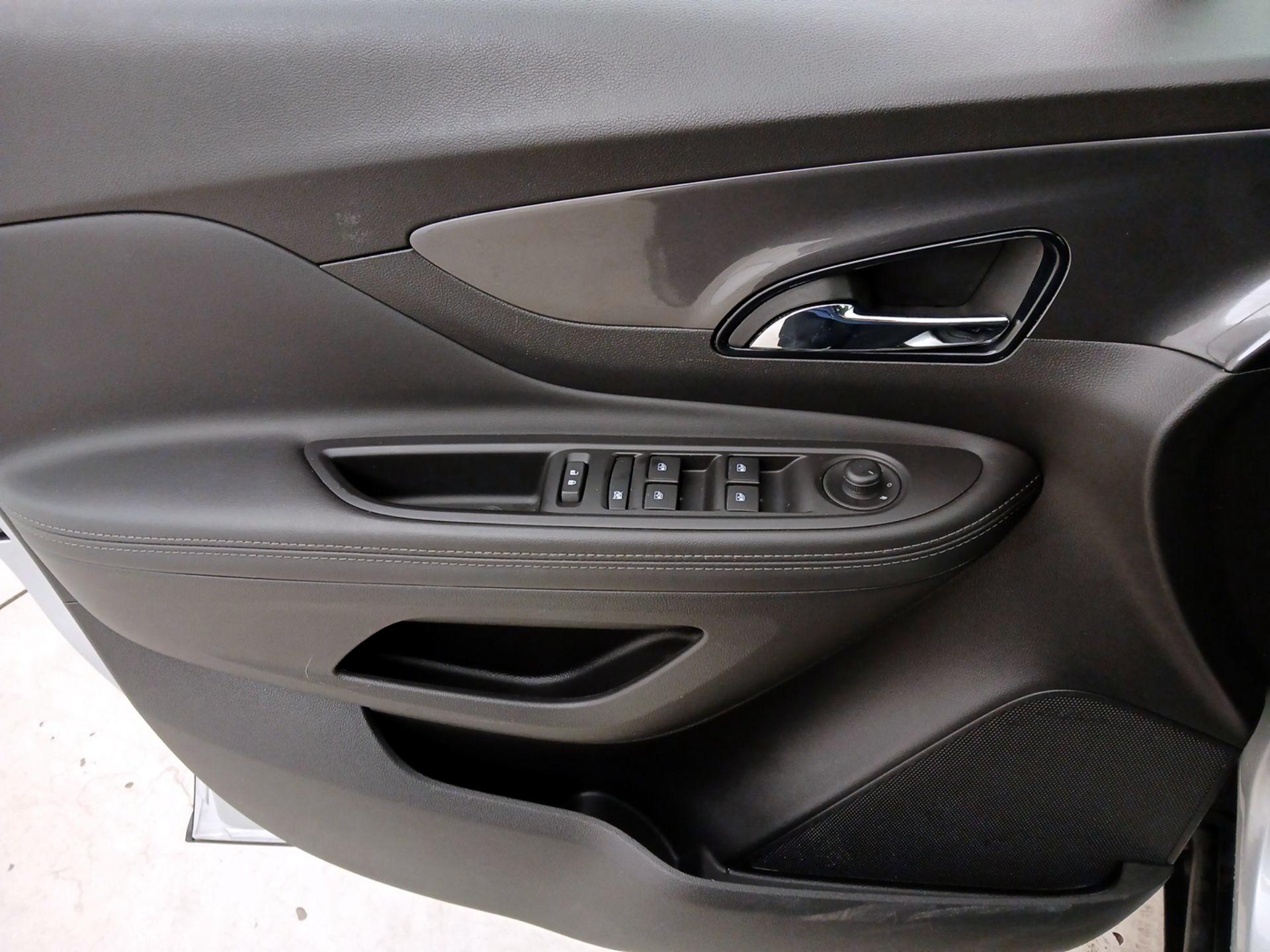 Thumbnail: 2022 Buick Encore - 12