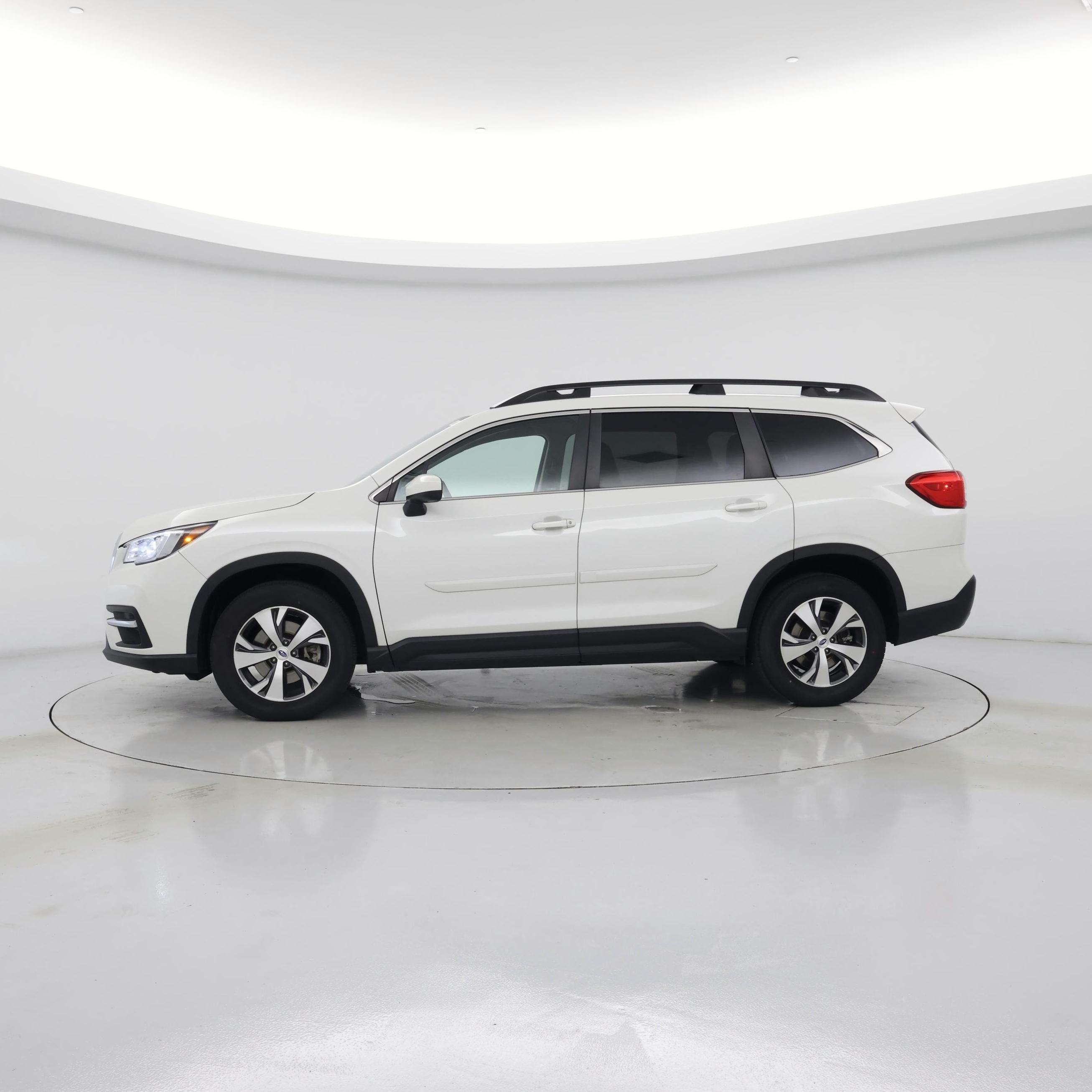 Thumbnail: 2022 Subaru Ascent - 3
