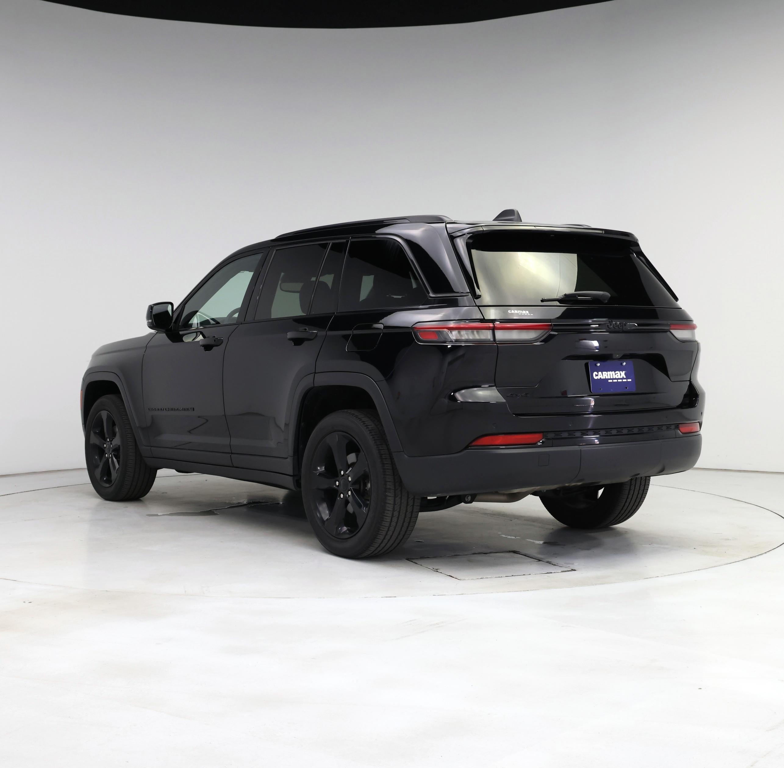 Thumbnail: 2023 Jeep Grand Cherokee - 2