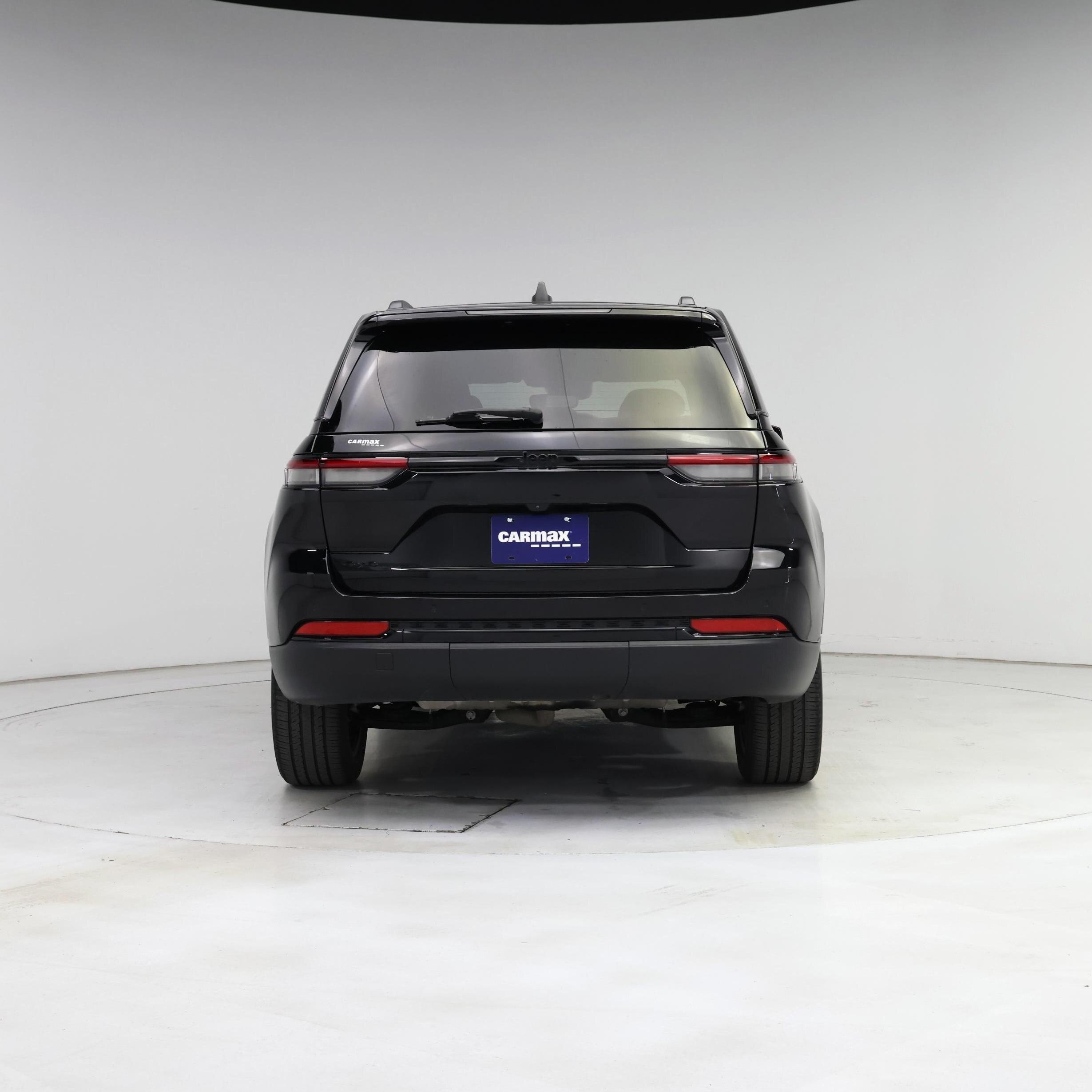 Thumbnail: 2023 Jeep Grand Cherokee - 6