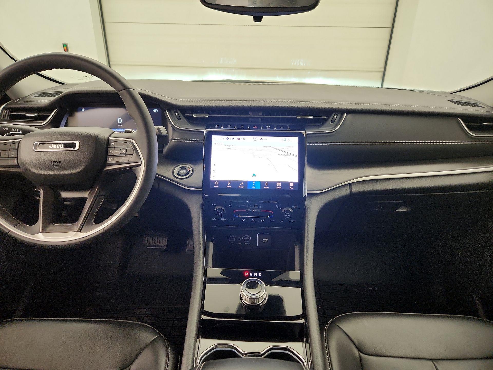 Thumbnail: 2023 Jeep Grand Cherokee - 9