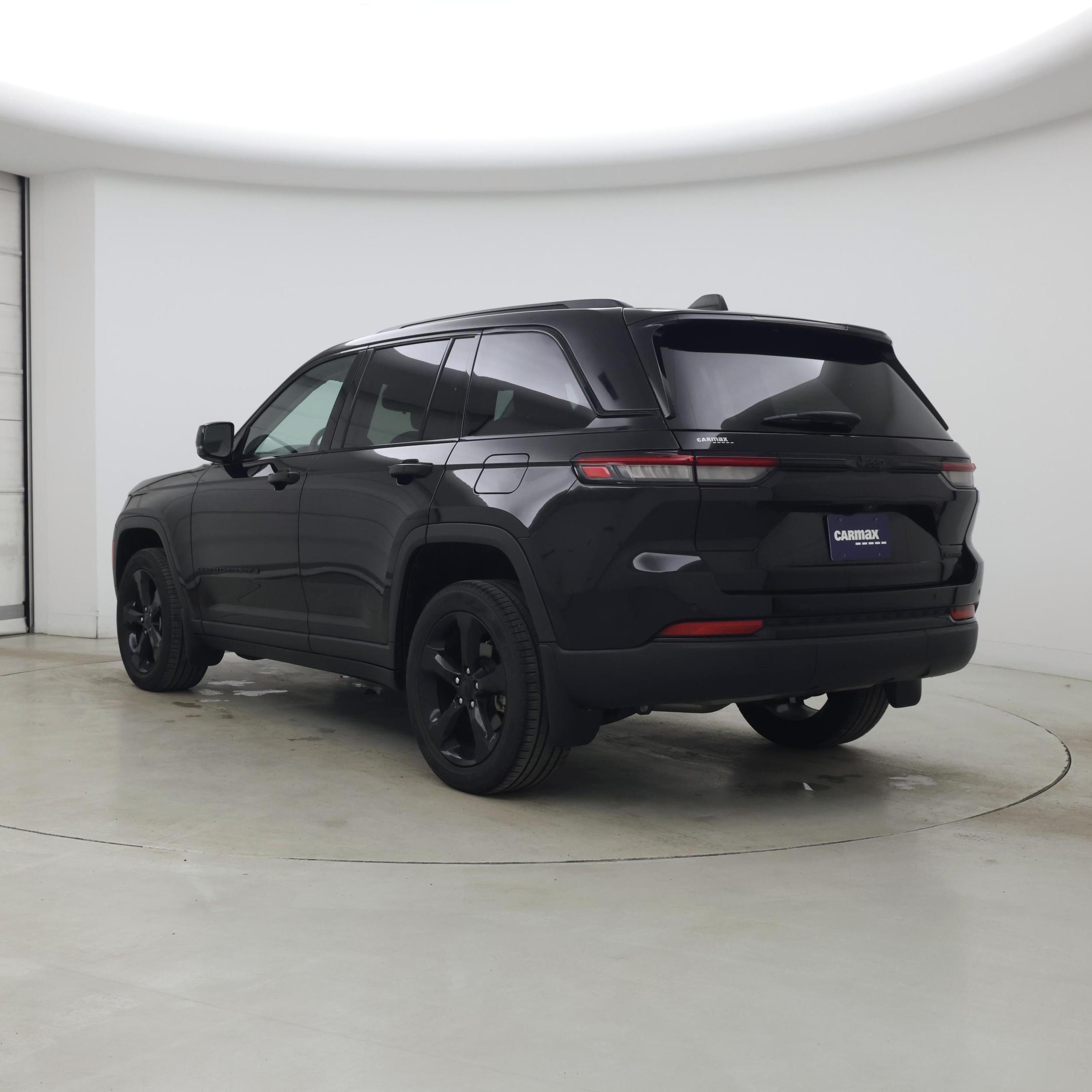 Thumbnail: 2023 Jeep Grand Cherokee - 2