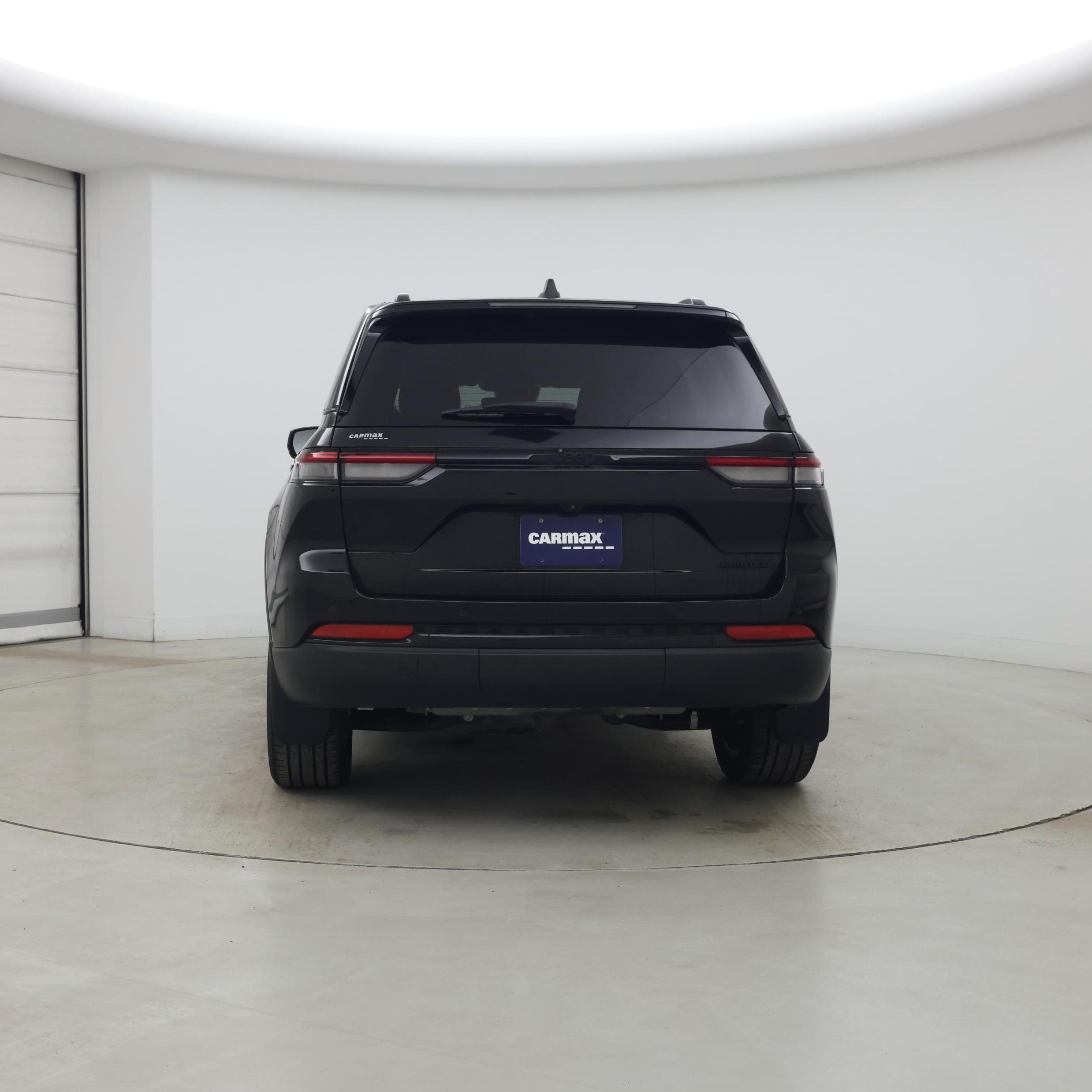 Thumbnail: 2023 Jeep Grand Cherokee - 6